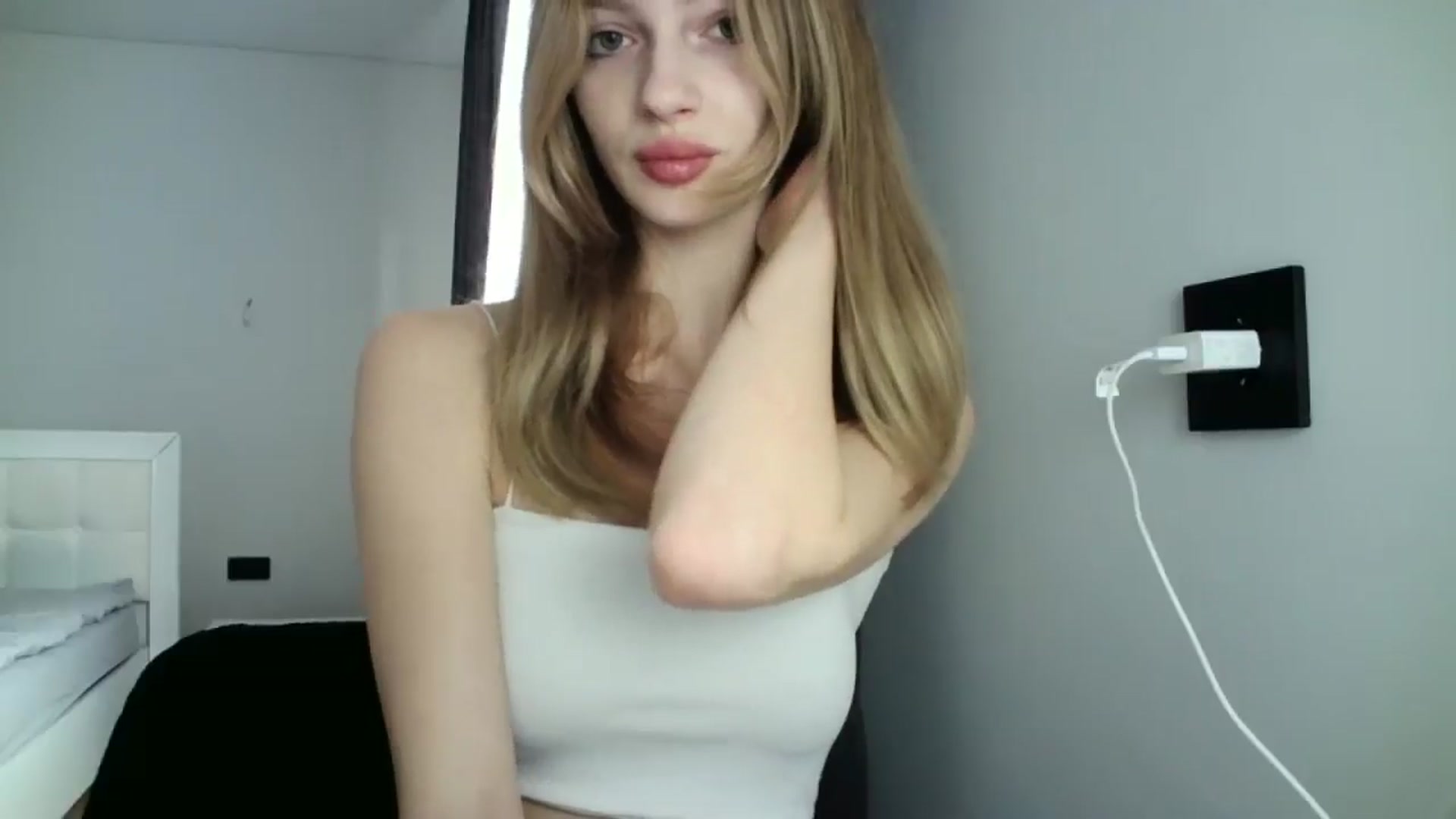 Gallery image thumbnail from MaryyCo's myfreecams stream on, 12/31/2024, 09:26 image 10 of 20