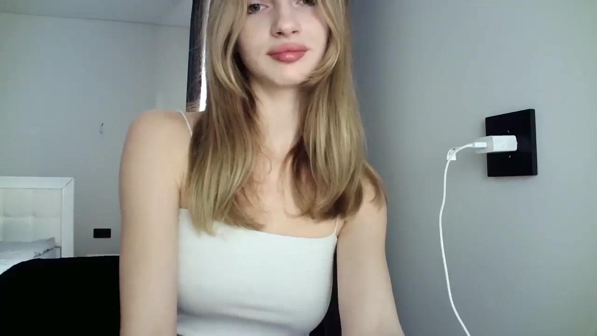 Gallery image thumbnail from MaryyCo's myfreecams stream on, 12/31/2024, 09:26 image 19 of 20
