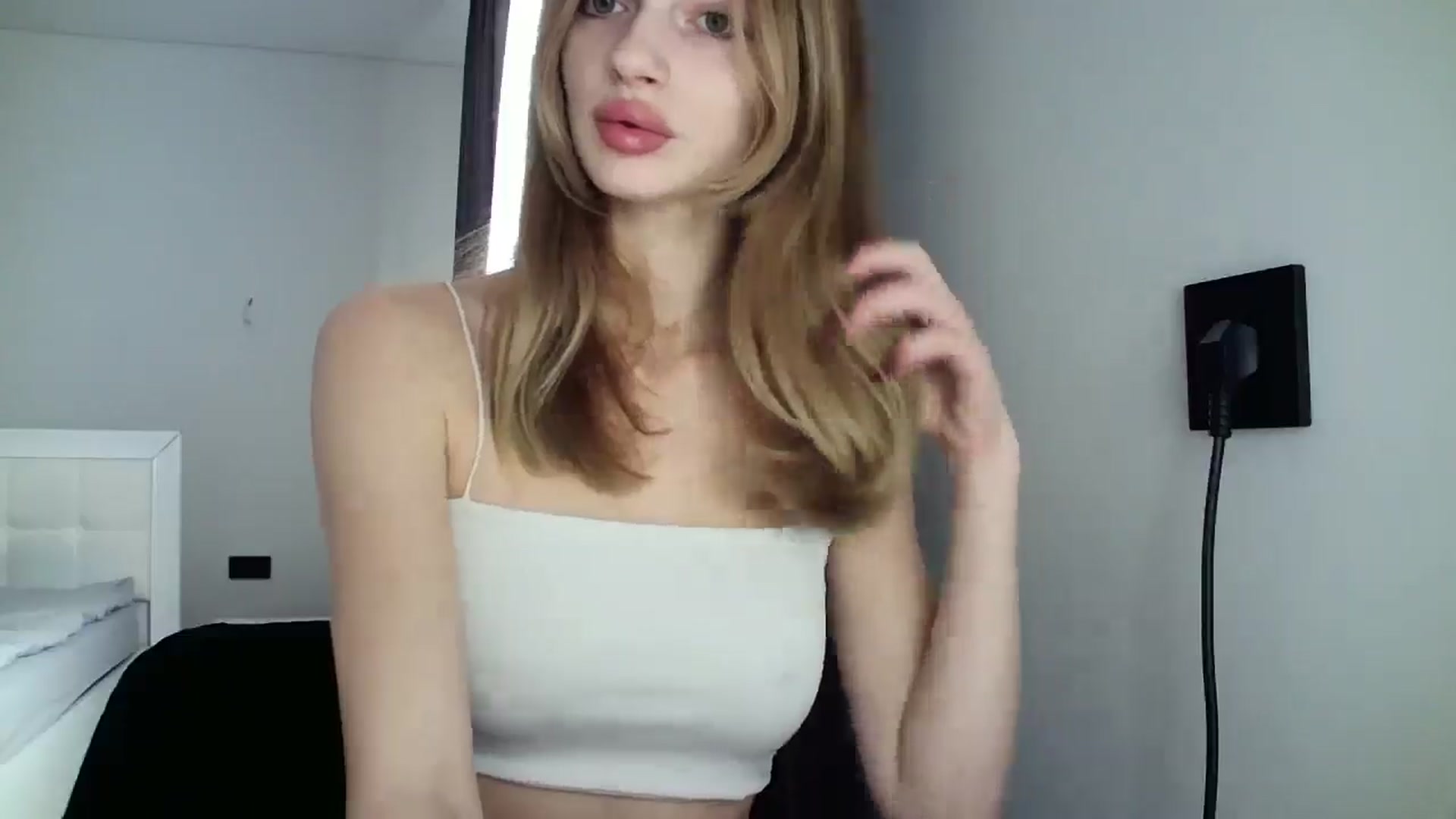Gallery image thumbnail from MaryyCo's myfreecams stream on, 12/31/2024, 09:26 image 3 of 20