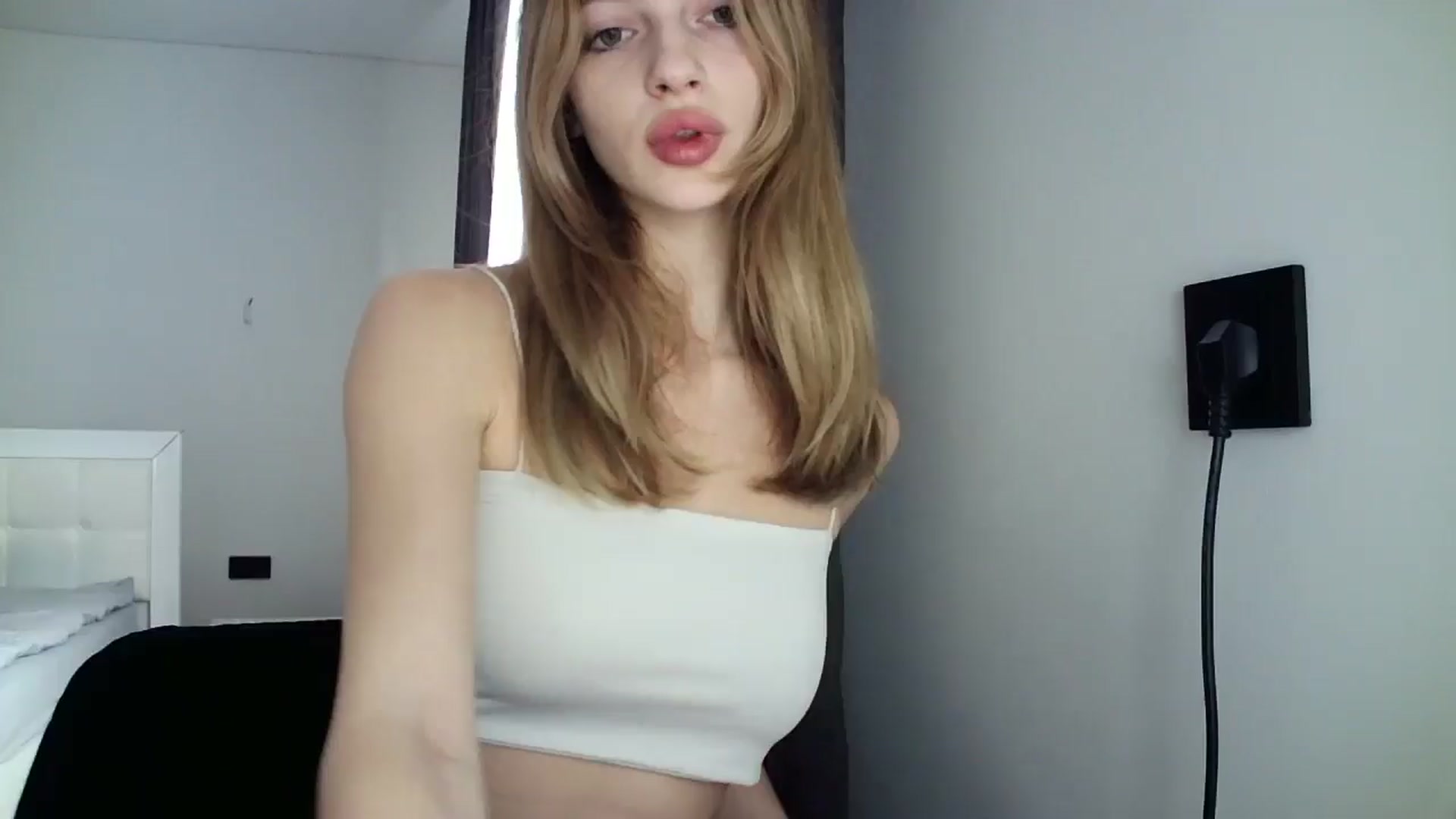 Gallery image thumbnail from MaryyCo's myfreecams stream on, 12/31/2024, 09:26 image 1 of 20