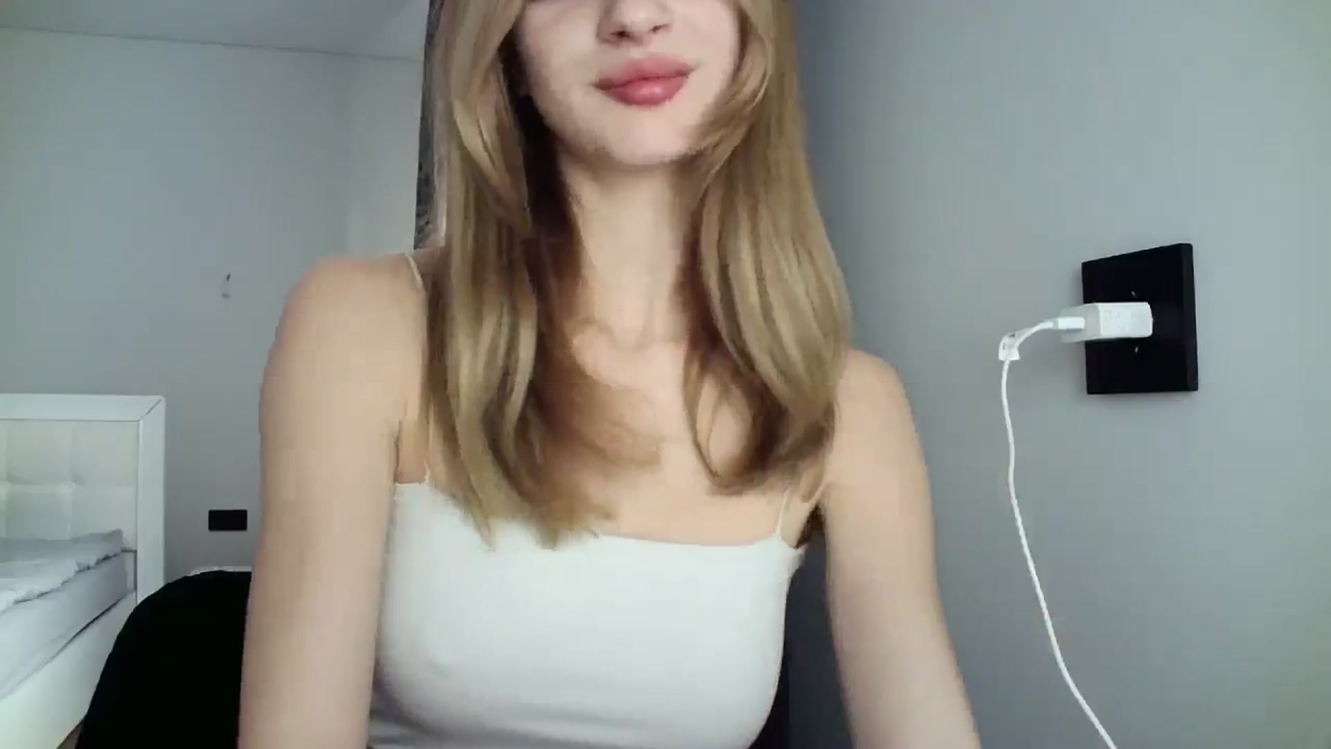 Gallery image thumbnail from MaryyCo's myfreecams stream on, 12/31/2024, 09:26 image 12 of 20
