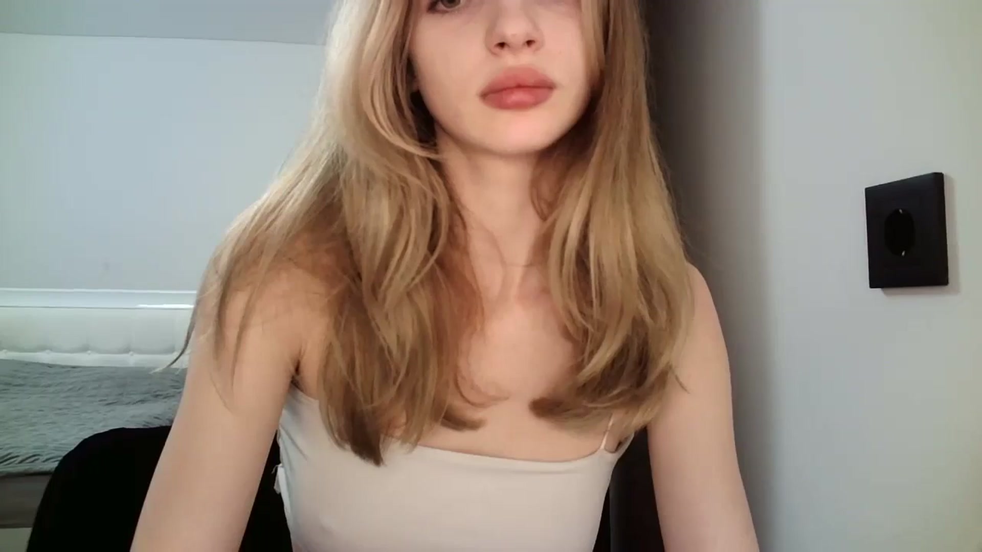 Gallery image thumbnail from MaryyCo's myfreecams stream on, 01/02/2025, 18:59 image 10 of 20