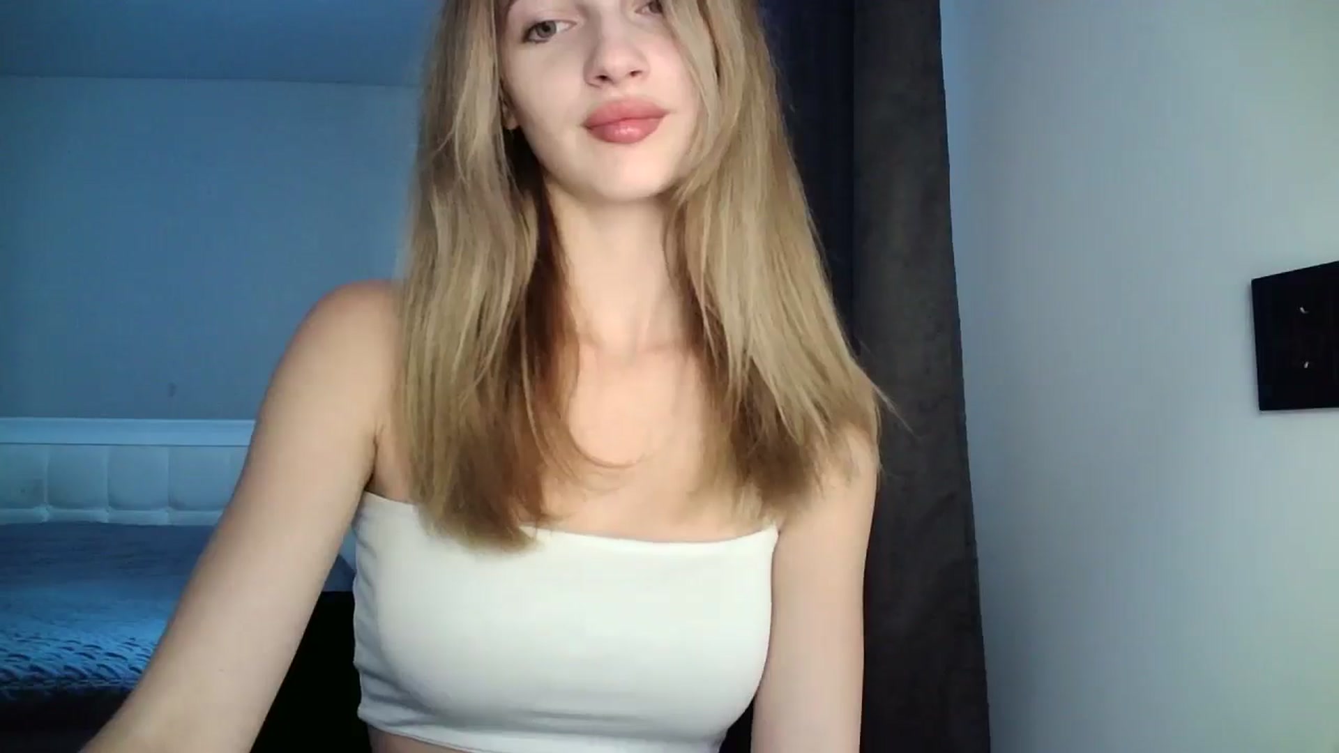 Gallery image thumbnail from MaryyCo's myfreecams stream on, 01/20/2025, 12:49 image 17 of 20
