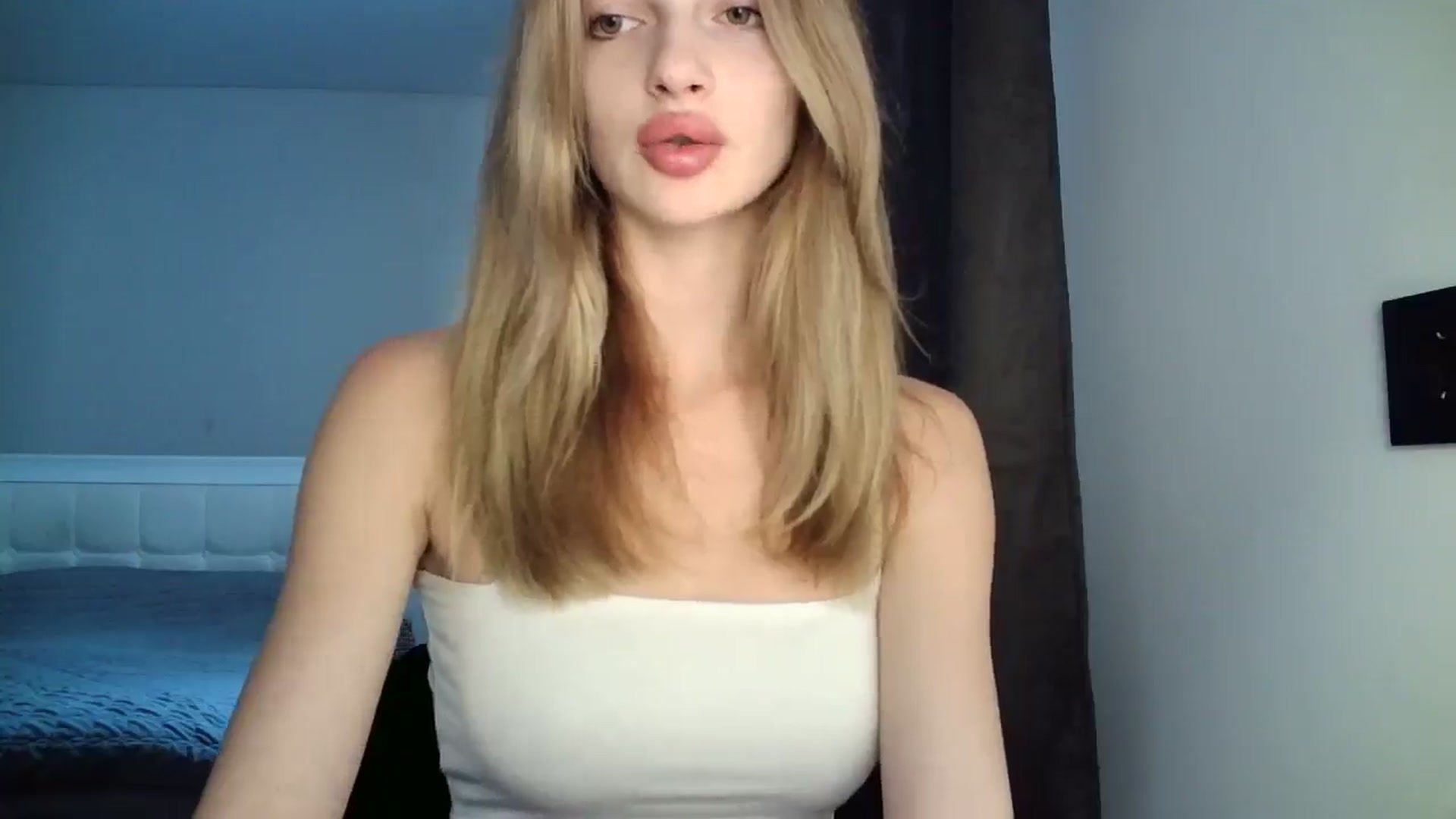 Gallery image thumbnail from MaryyCo's myfreecams stream on, 01/20/2025, 12:49 image 3 of 20