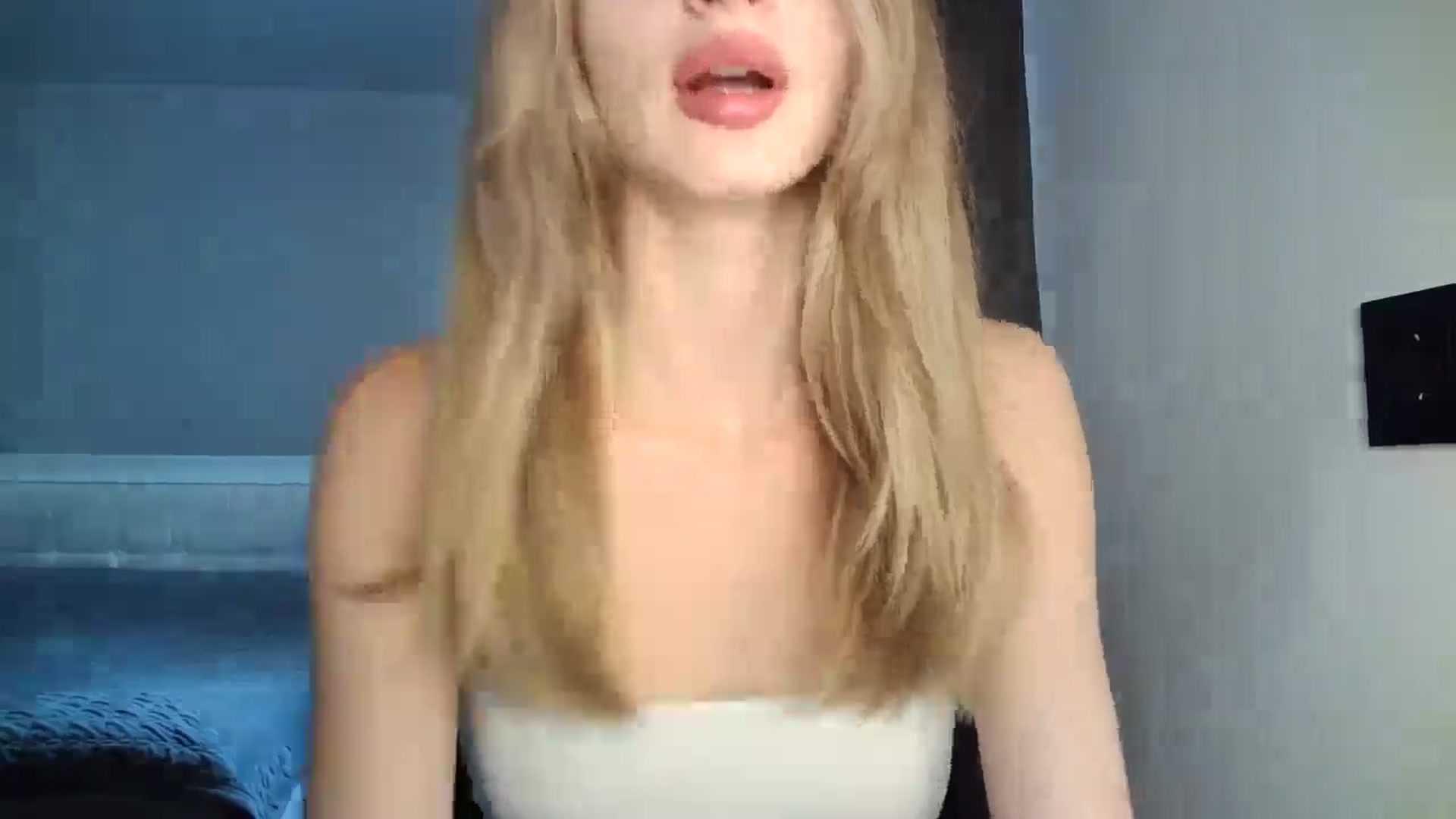 Gallery image thumbnail from MaryyCo's myfreecams stream on, 01/20/2025, 12:49 image 18 of 20