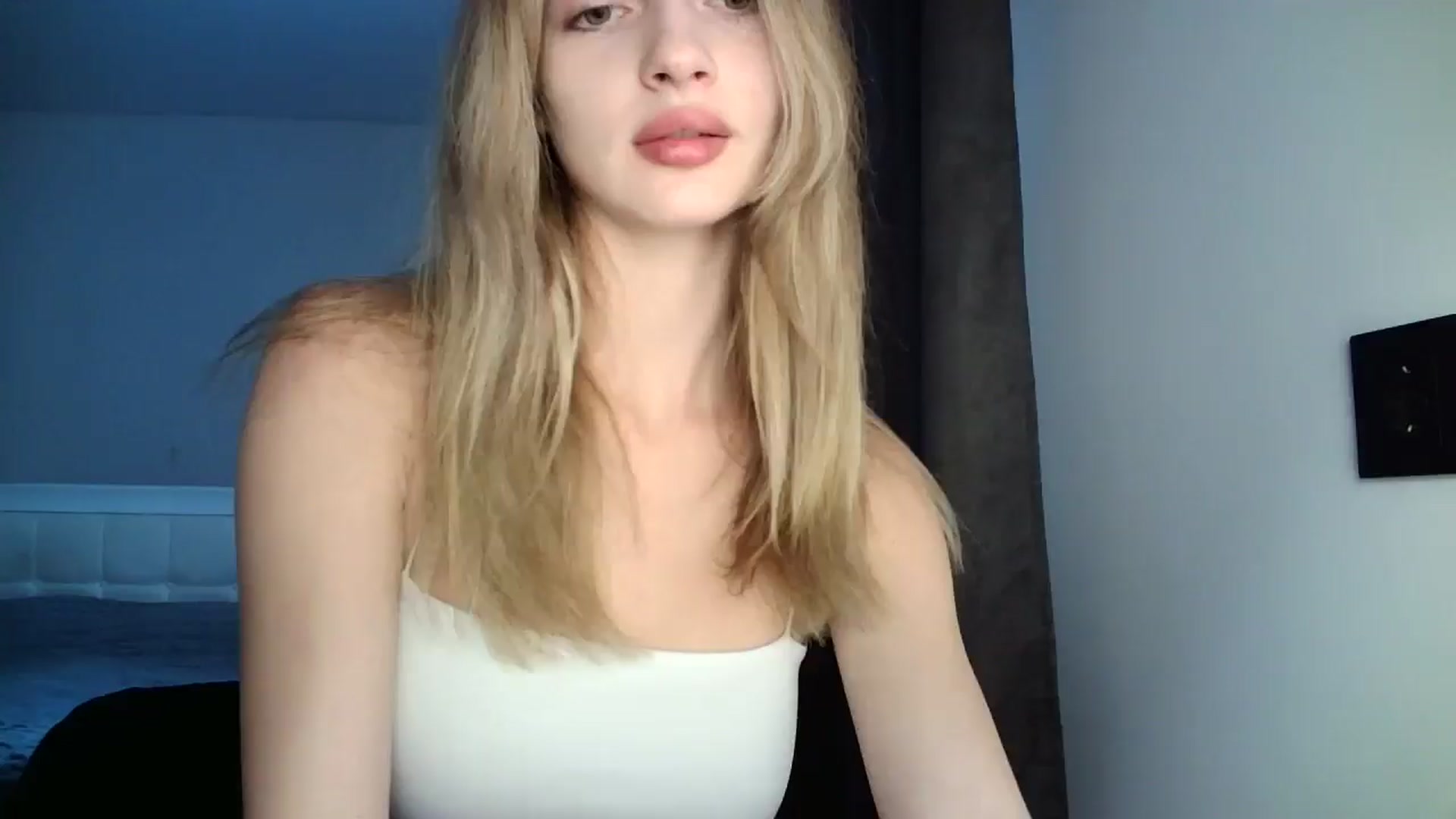 Gallery image thumbnail from MaryyCo's myfreecams stream on, 01/20/2025, 13:31 image 12 of 20