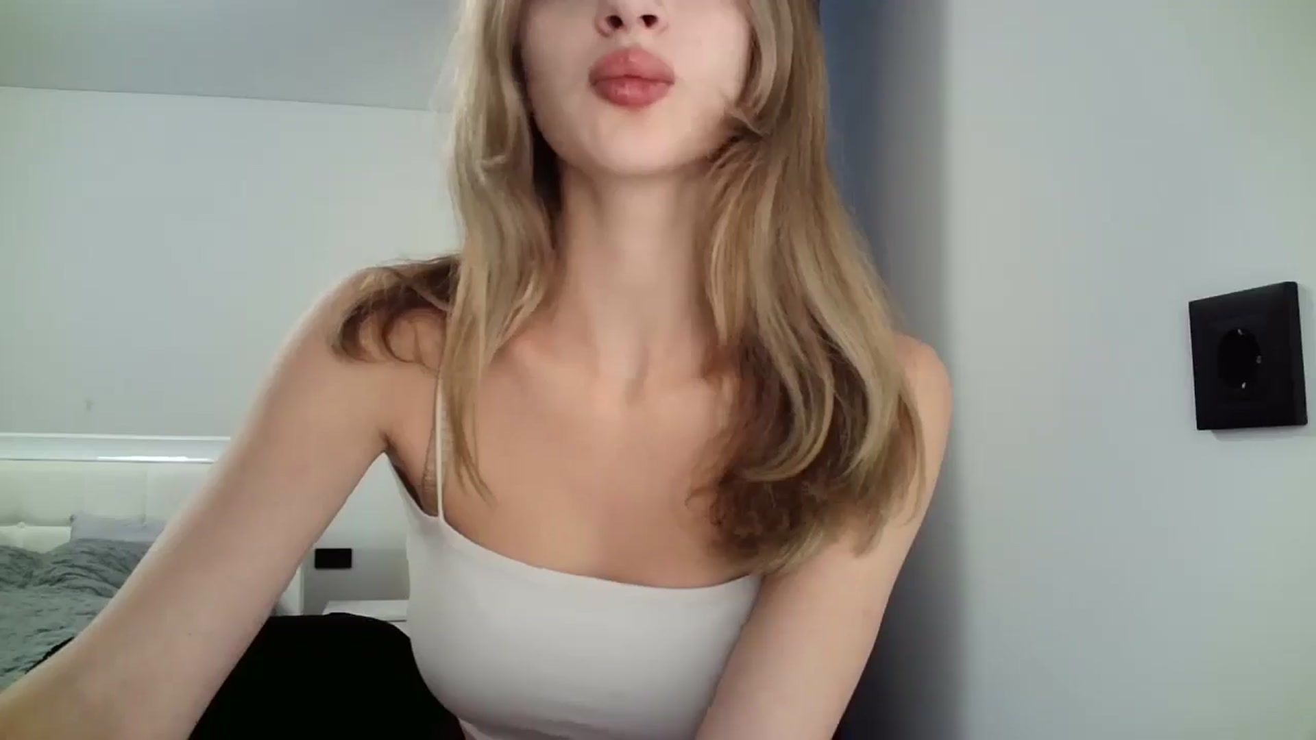 Gallery image thumbnail from MaryyCo's myfreecams stream on, 01/22/2025, 14:02 image 7 of 20