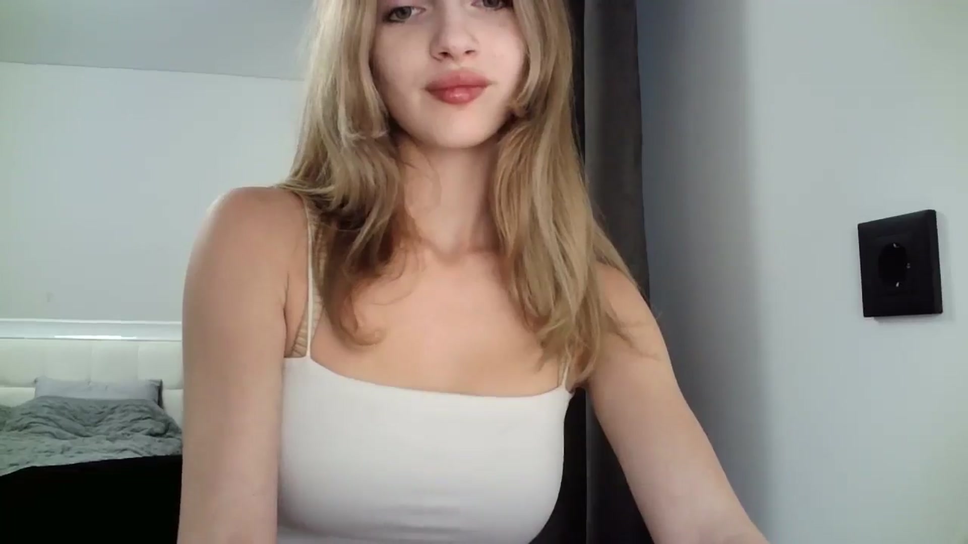 Gallery image thumbnail from MaryyCo's myfreecams stream on, 01/22/2025, 14:02 image 10 of 20