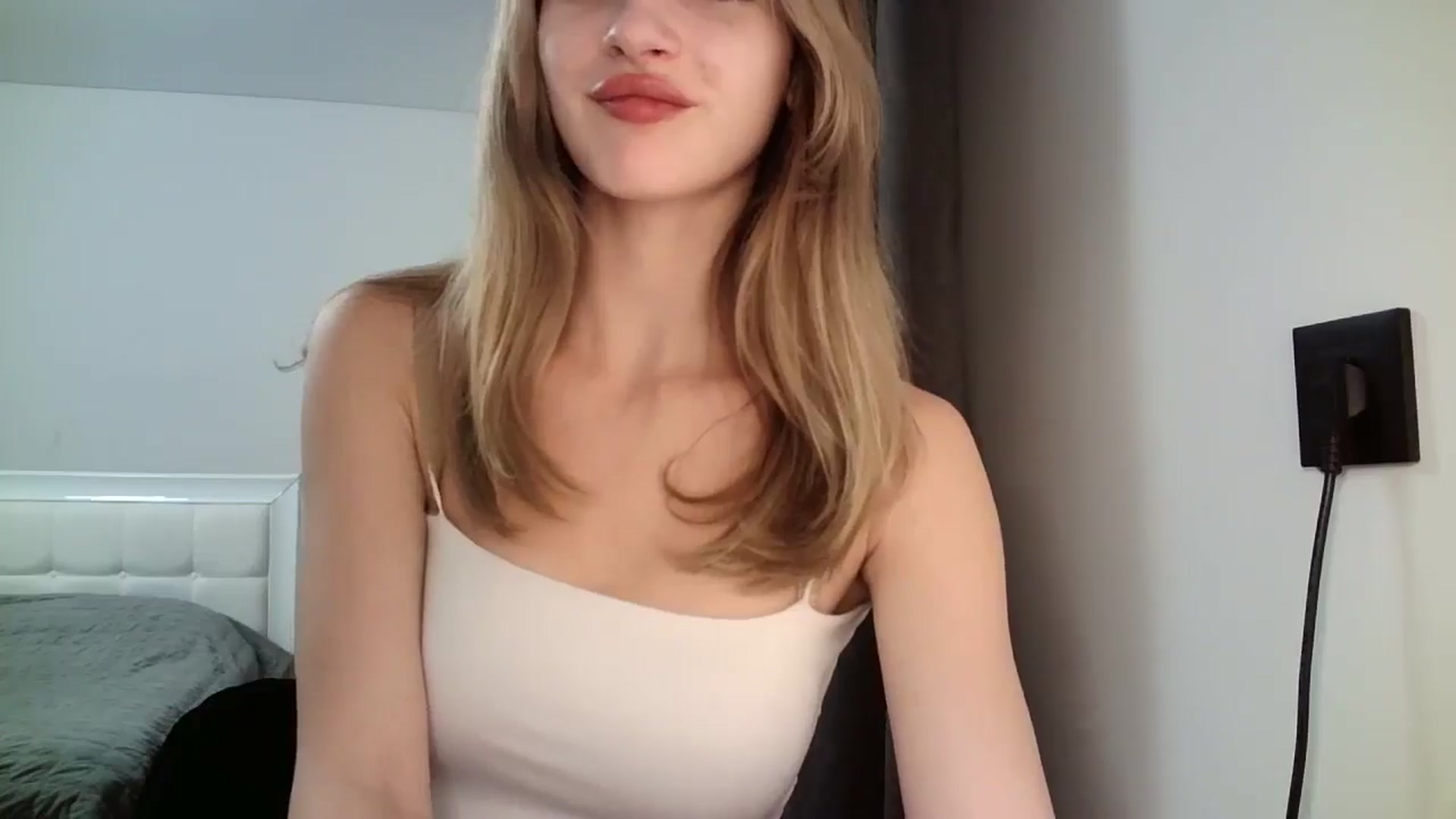 Gallery image thumbnail from MaryyCo's myfreecams stream on, 01/22/2025, 19:00 image 9 of 20