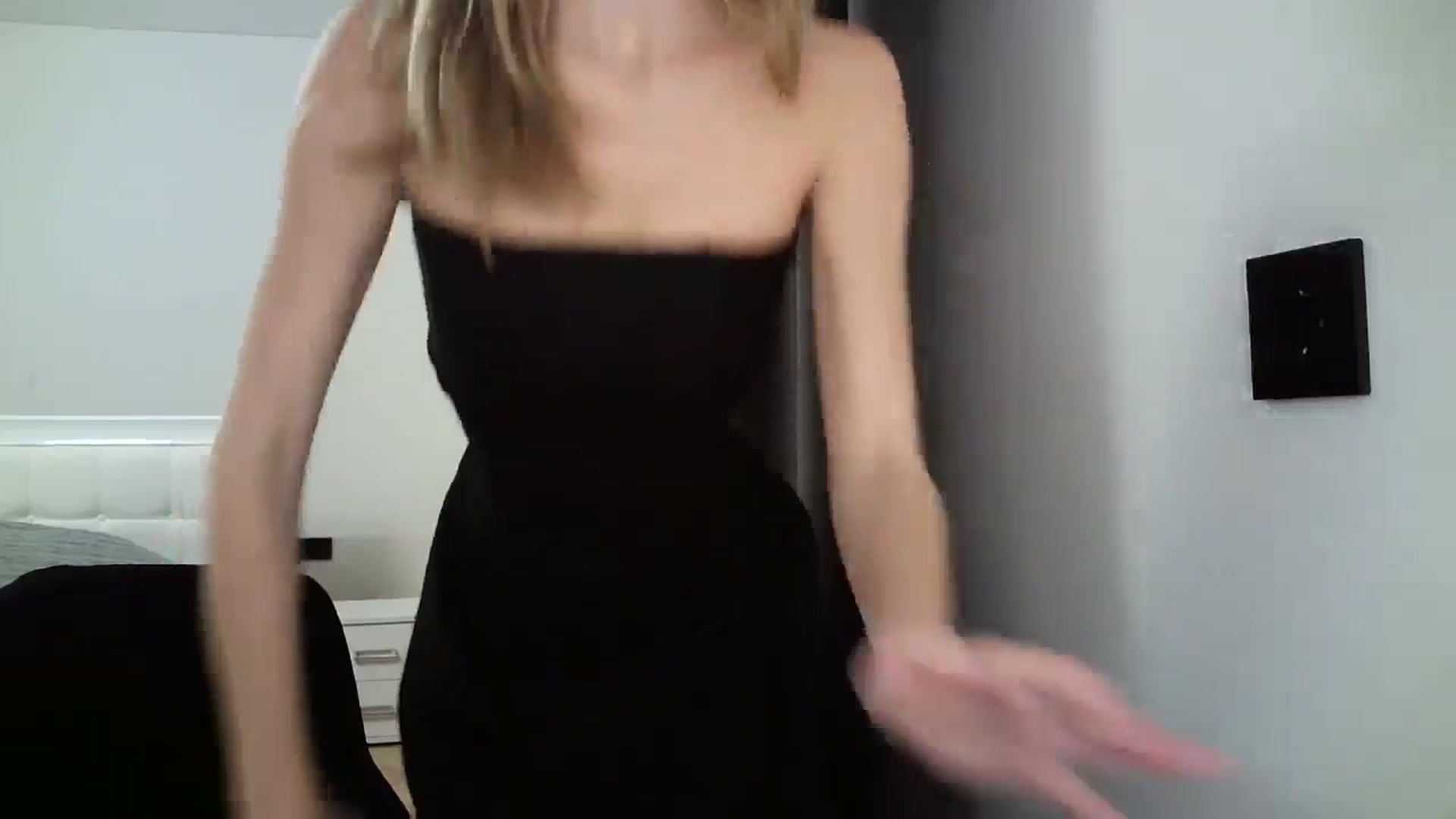 Gallery image thumbnail from MaryyCo's myfreecams stream on, 02/02/2025, 21:48 image 18 of 20