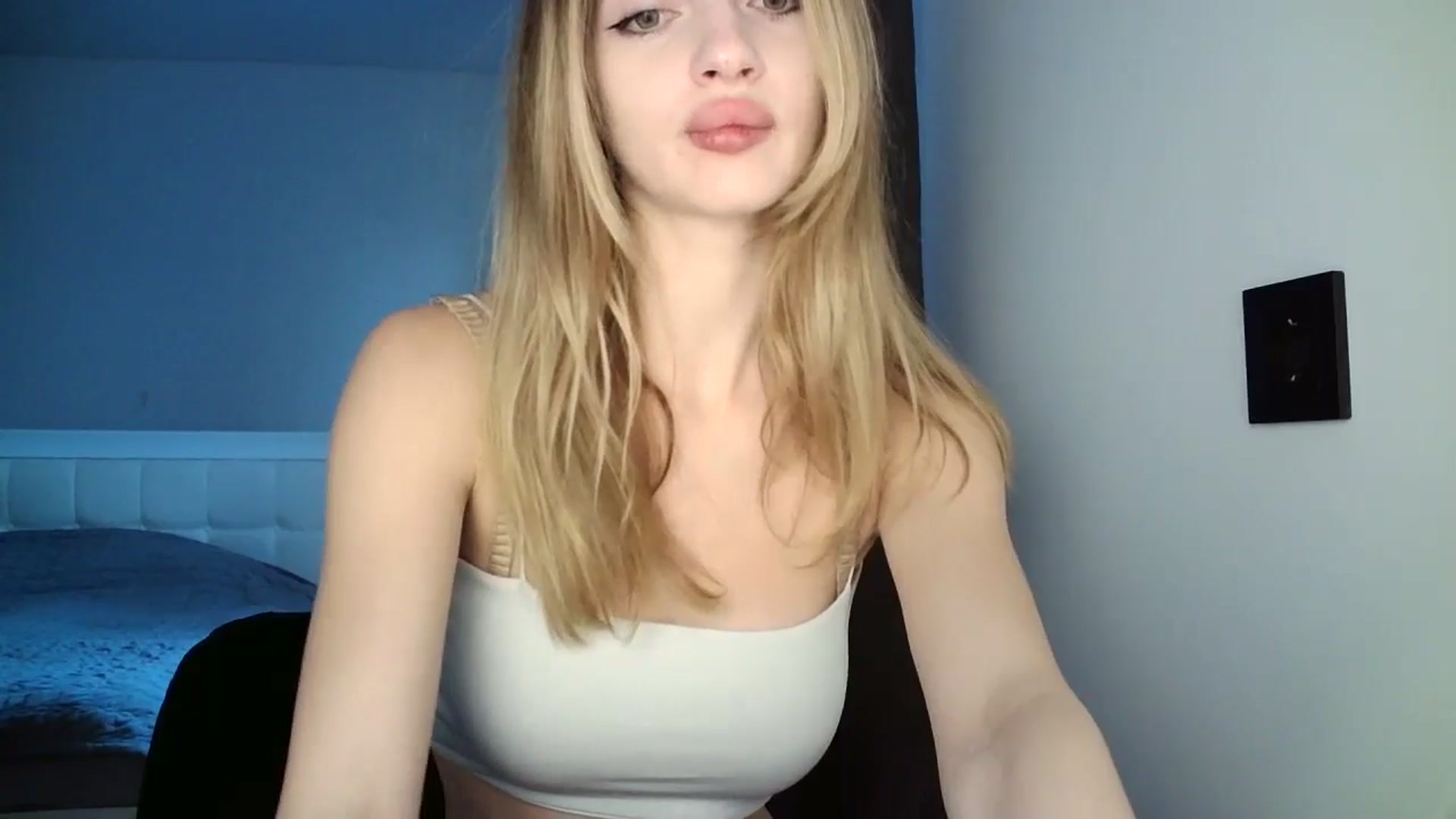 Gallery image thumbnail from MaryyCo's myfreecams stream on, 02/09/2025, 14:58 image 3 of 20