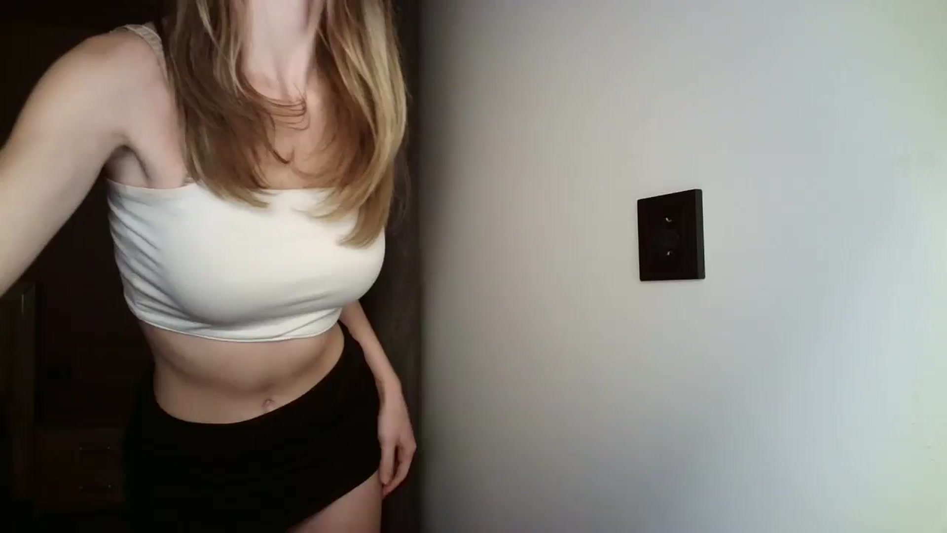 Gallery image thumbnail from MaryyCo's myfreecams stream on, 02/10/2025, 01:49 image 14 of 20