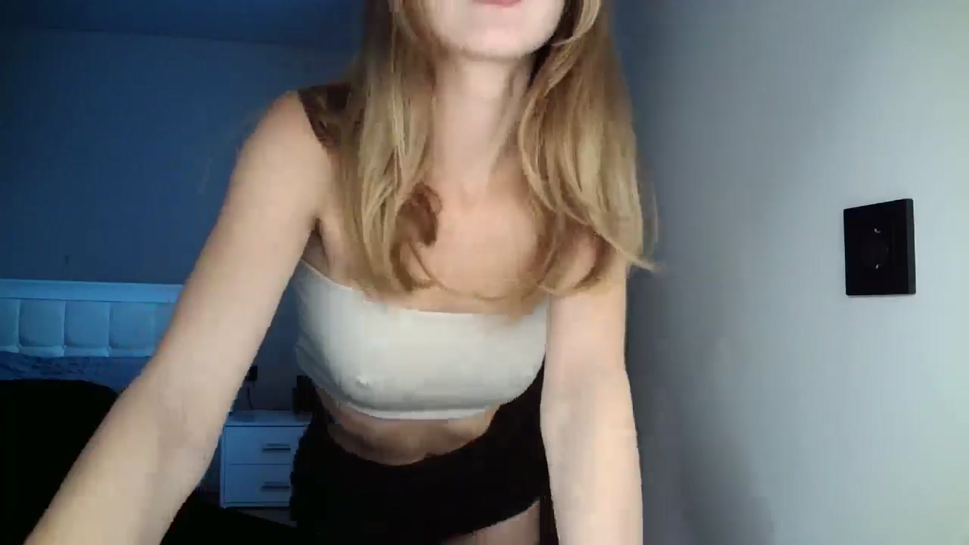 Gallery image thumbnail from MaryyCo's myfreecams stream on, 02/11/2025, 15:33 image 14 of 20