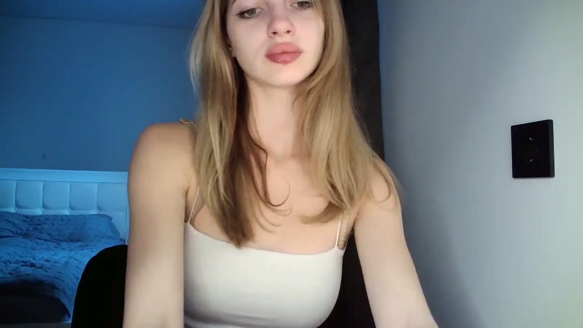 Gallery image thumbnail from MaryyCo's myfreecams stream on, 02/11/2025, 15:33 image 3 of 20
