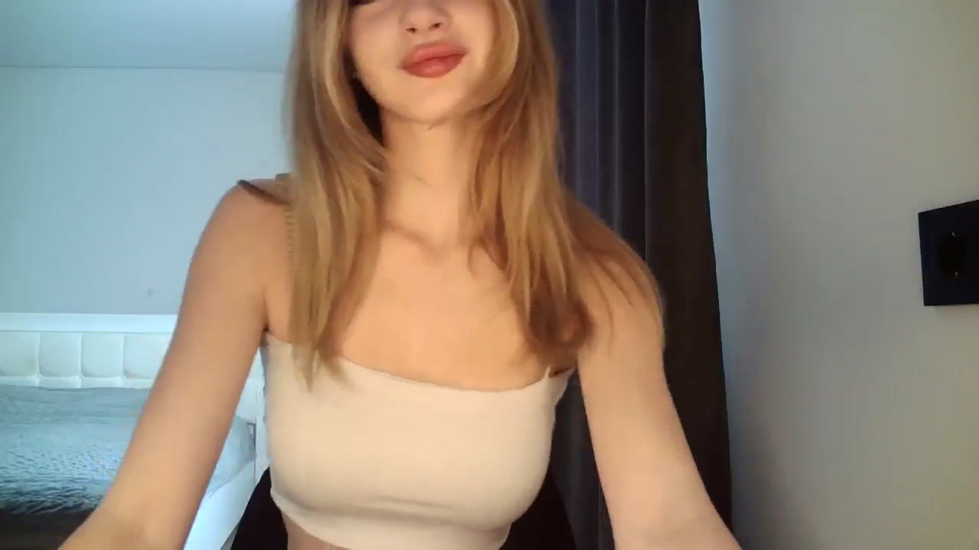 Gallery image thumbnail from MaryyCo's myfreecams stream on, 02/27/2025, 09:58 image 9 of 20