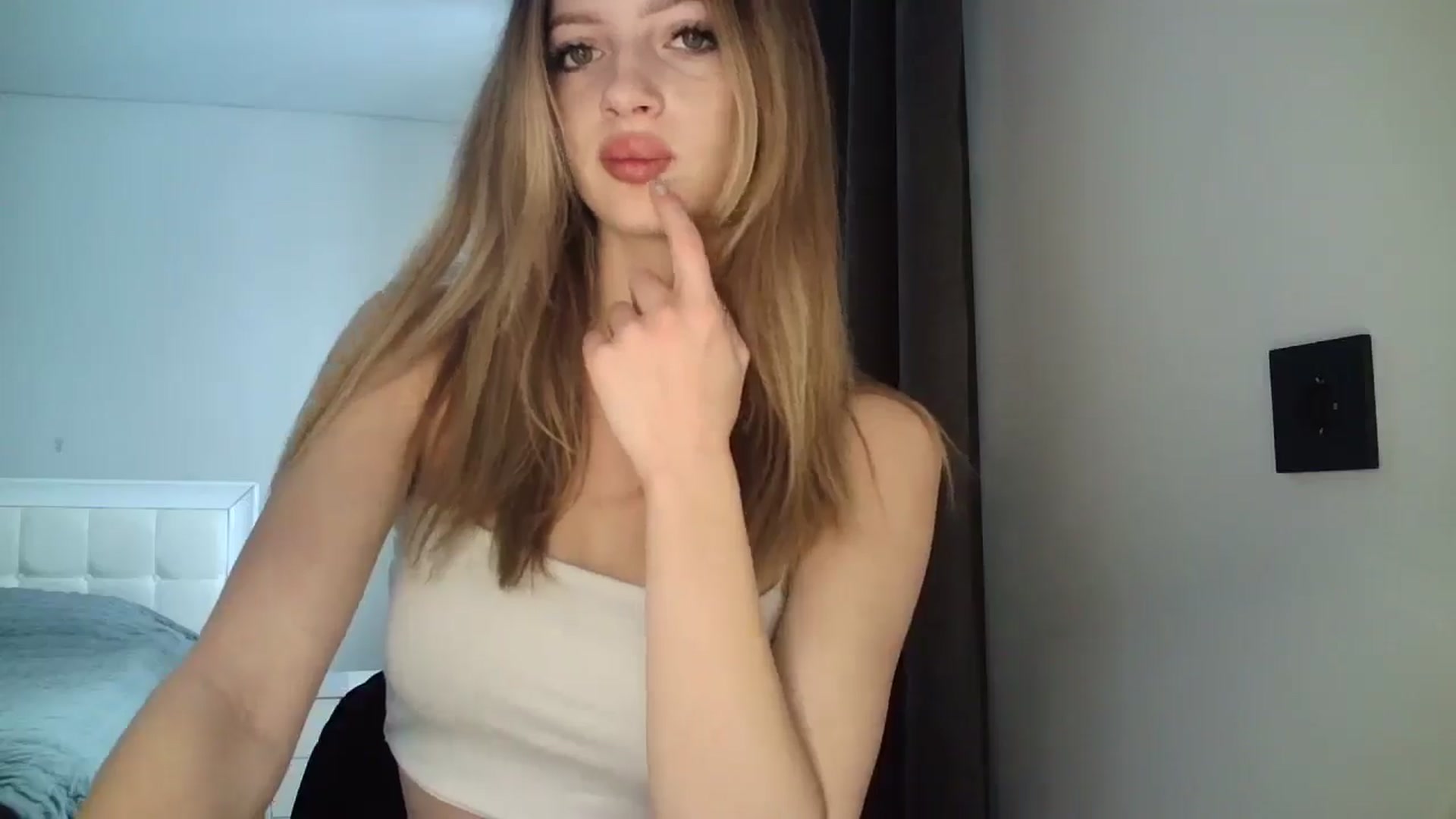 Gallery image thumbnail from MaryyCo's myfreecams stream on, 03/02/2025, 09:59 image 7 of 20