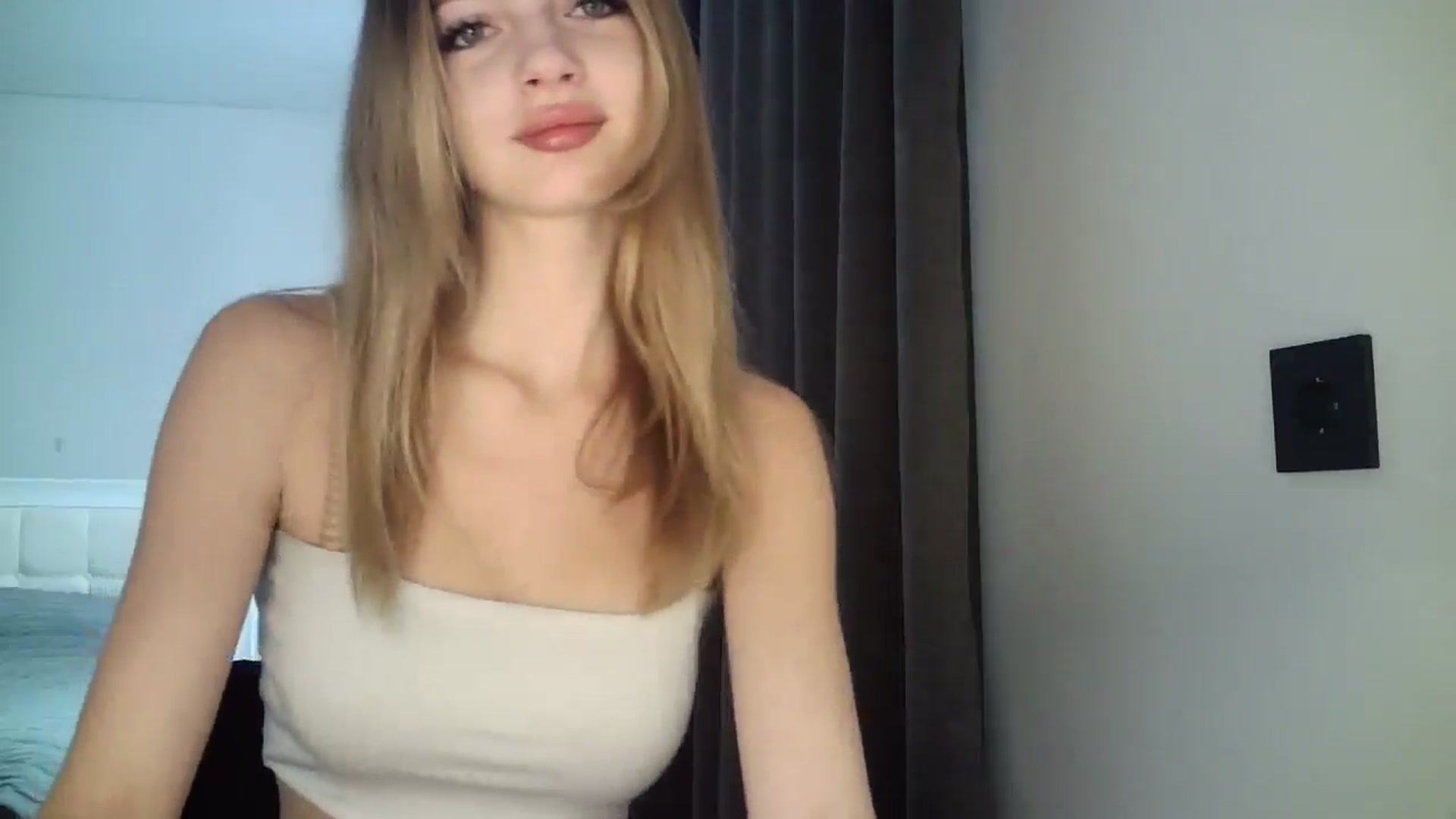 Gallery image thumbnail from MaryyCo's myfreecams stream on, 03/02/2025, 09:59 image 10 of 20