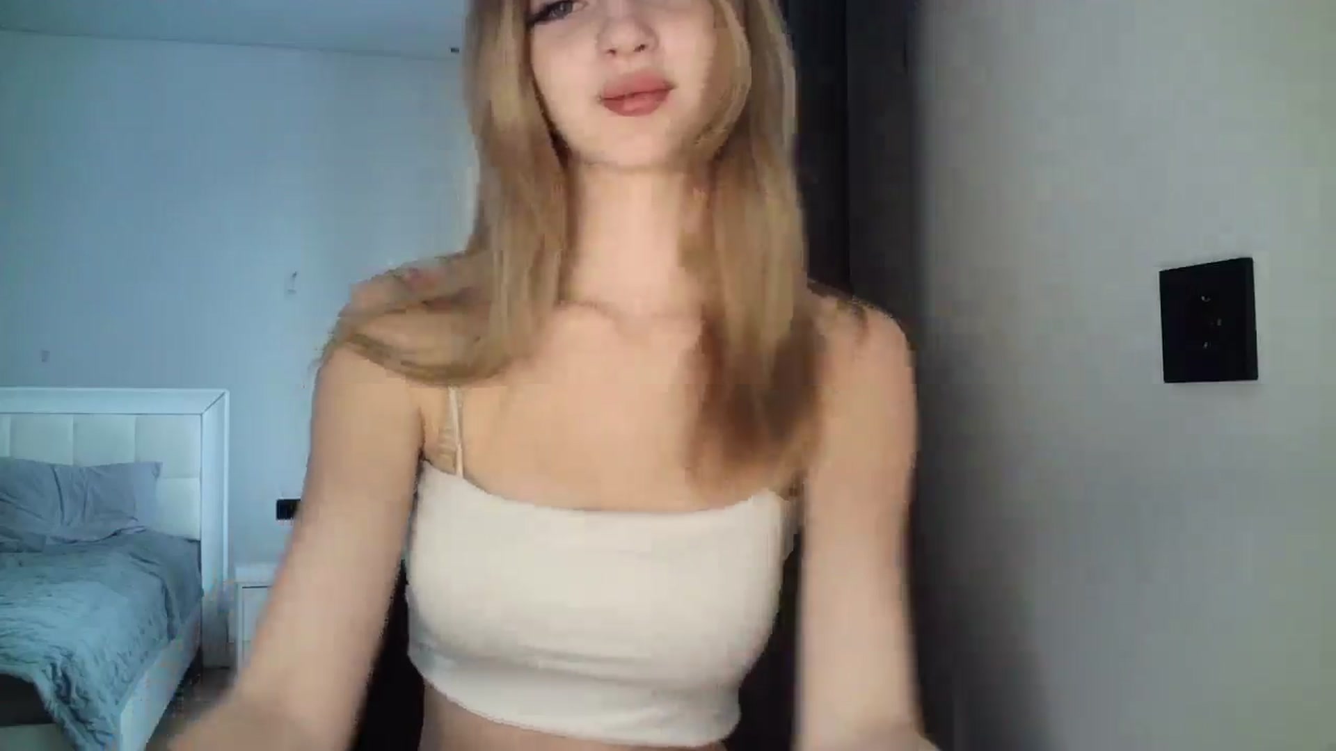 Gallery image thumbnail from MaryyCo's myfreecams stream on, 03/02/2025, 14:38 image 4 of 20