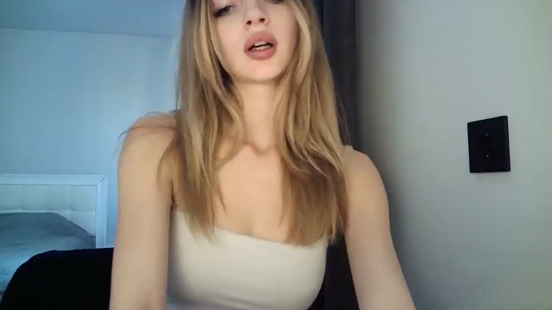 Gallery image thumbnail from MaryyCo's myfreecams stream on, 03/06/2025, 13:46 image 17 of 20