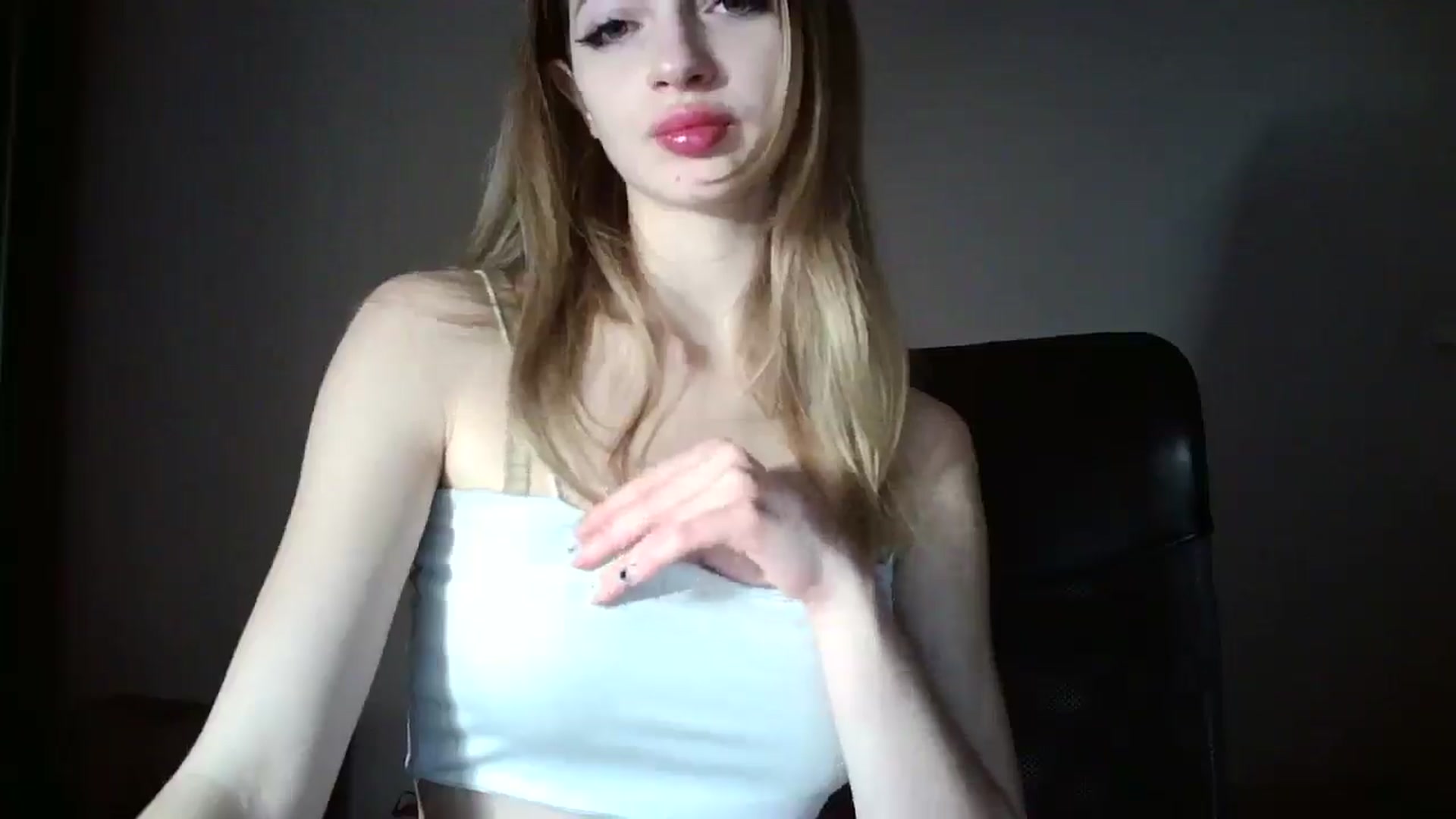 Gallery image thumbnail from MaryyCo's myfreecams stream on, 03/10/2025, 12:57 image 3 of 20