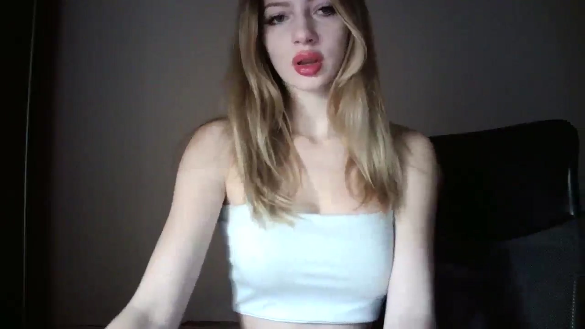 Gallery image thumbnail from MaryyCo's myfreecams stream on, 03/12/2025, 10:27 image 7 of 20