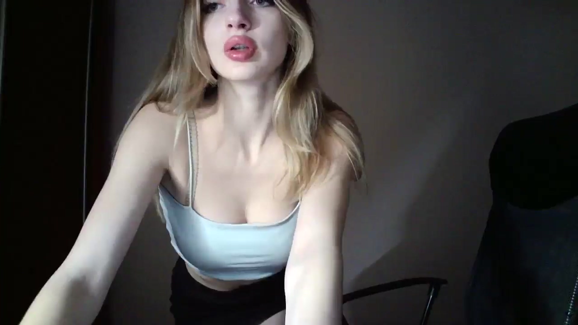 Gallery image thumbnail from MaryyCo's myfreecams stream on, 03/12/2025, 13:12 image 10 of 20