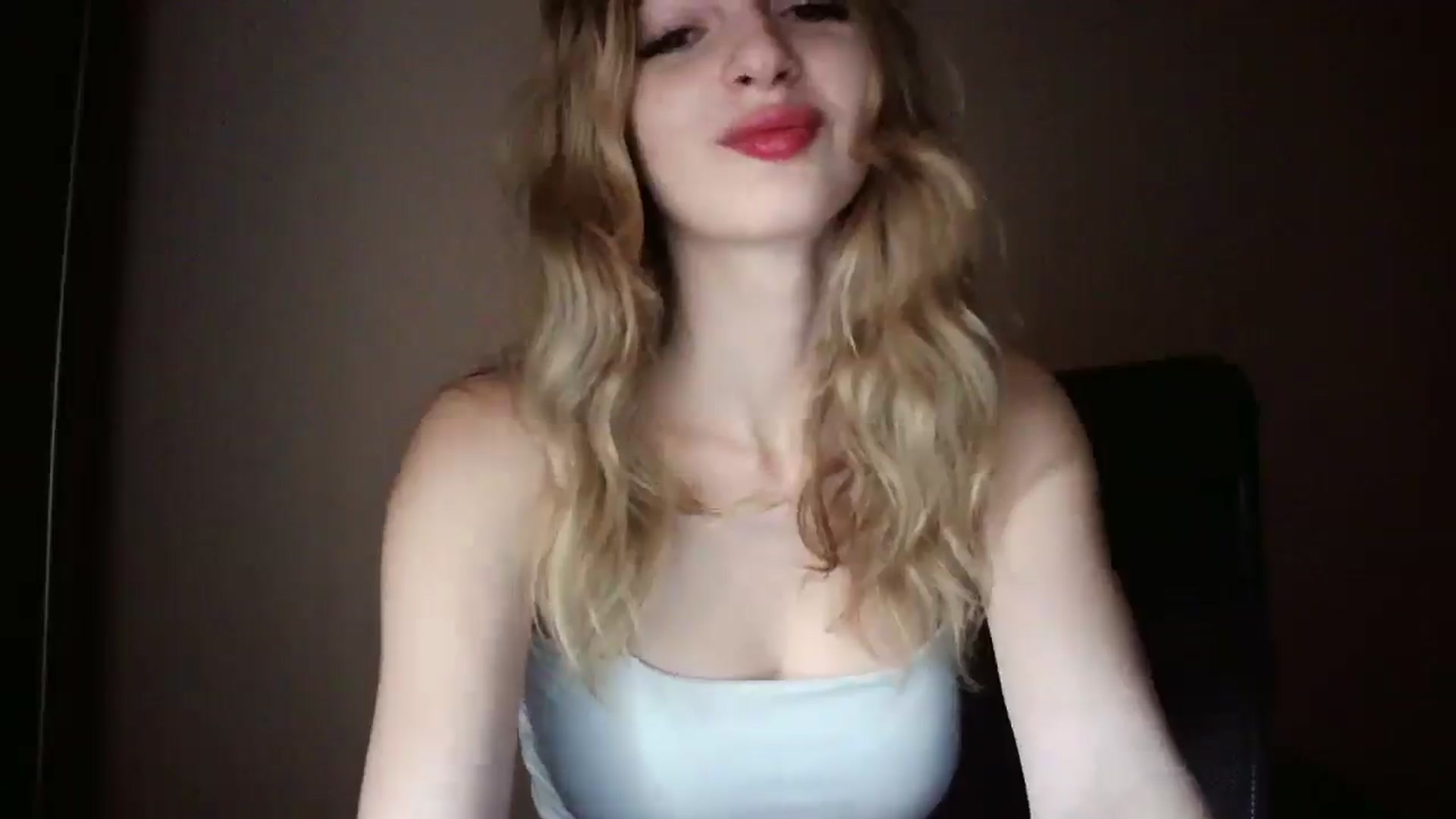 Gallery image thumbnail from MaryyCo's myfreecams stream on, 03/13/2025, 16:52 image 5 of 20