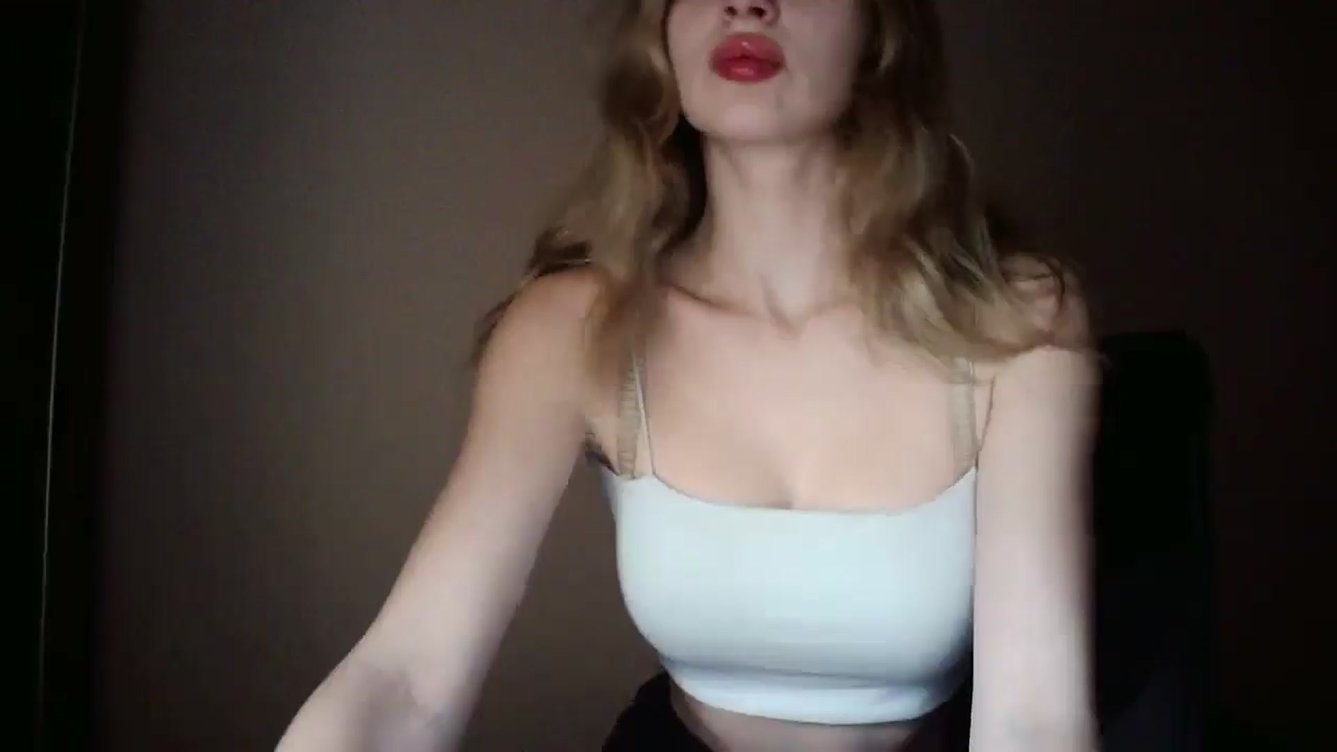 Gallery image thumbnail from MaryyCo's myfreecams stream on, 03/13/2025, 16:52 image 7 of 20