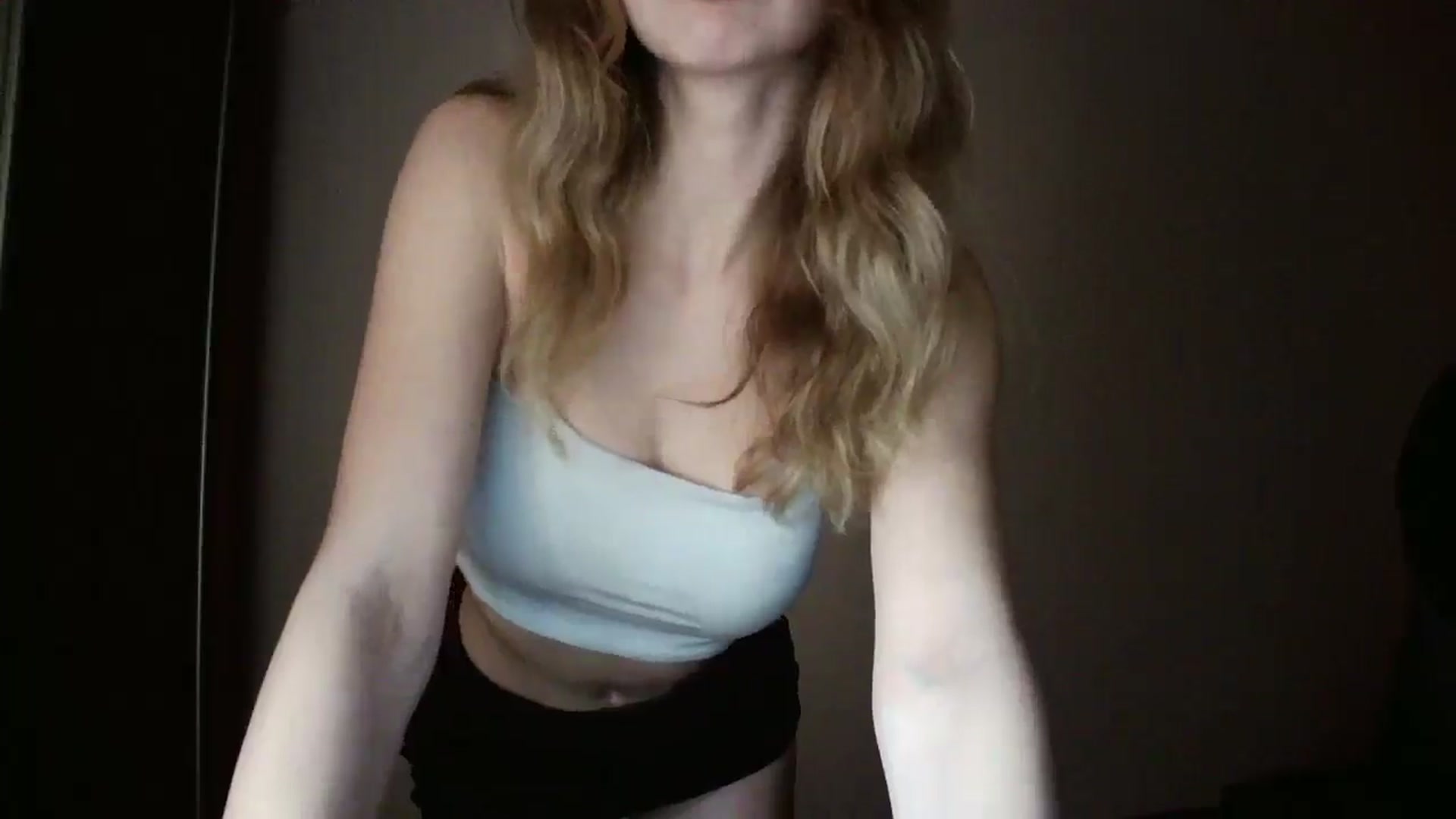 Gallery image thumbnail from MaryyCo's myfreecams stream on, 03/13/2025, 16:52 image 14 of 20