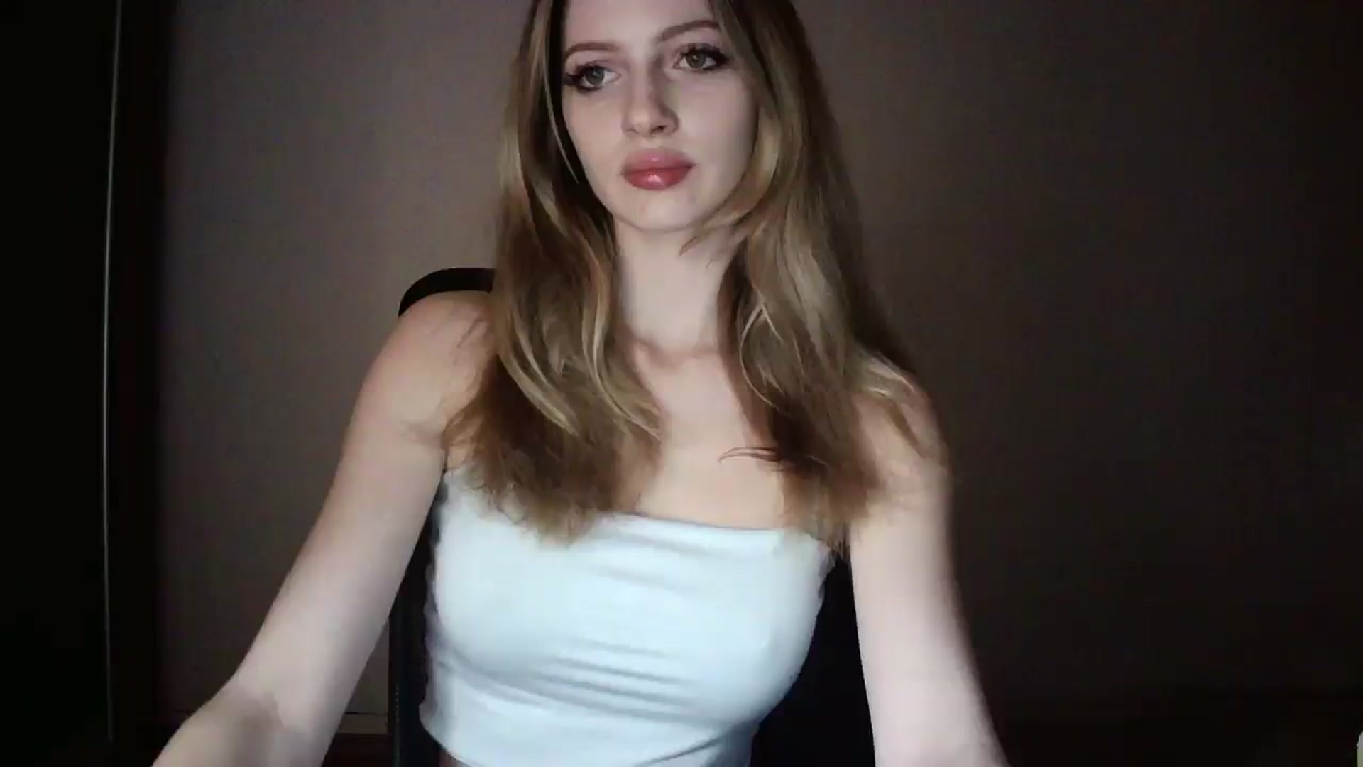 Gallery image thumbnail from MaryyCo's myfreecams stream on, 03/16/2025, 17:32 image 1 of 20