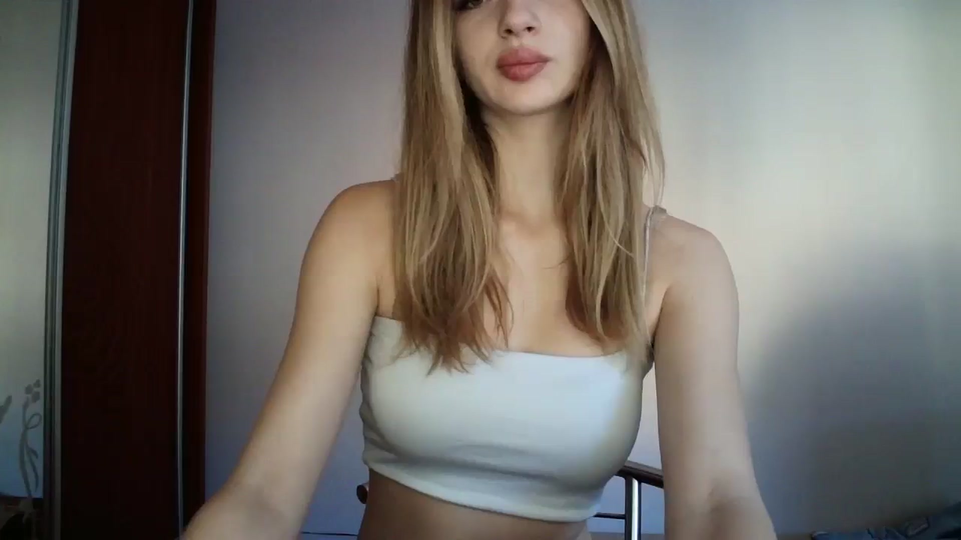 Gallery image thumbnail from MaryyCo's myfreecams stream on, 03/21/2025, 14:03 image 1 of 20
