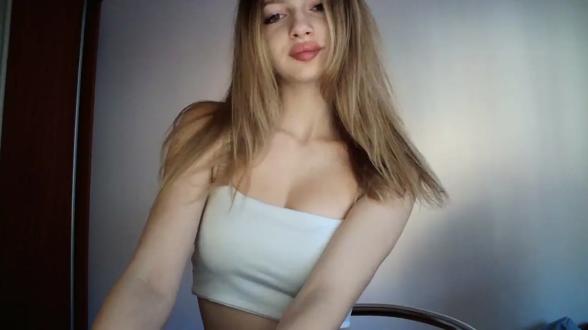 Gallery image thumbnail from MaryyCo's myfreecams stream on, 03/21/2025, 14:18 image 8 of 20