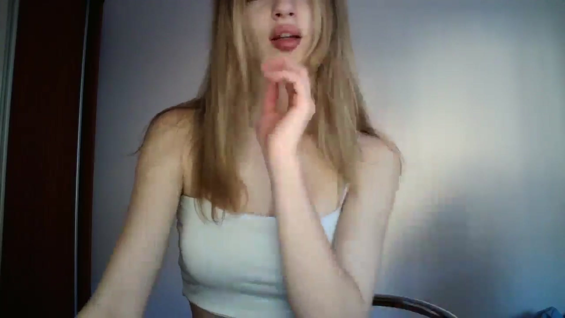 Gallery image thumbnail from MaryyCo's myfreecams stream on, 03/21/2025, 14:42 image 16 of 20