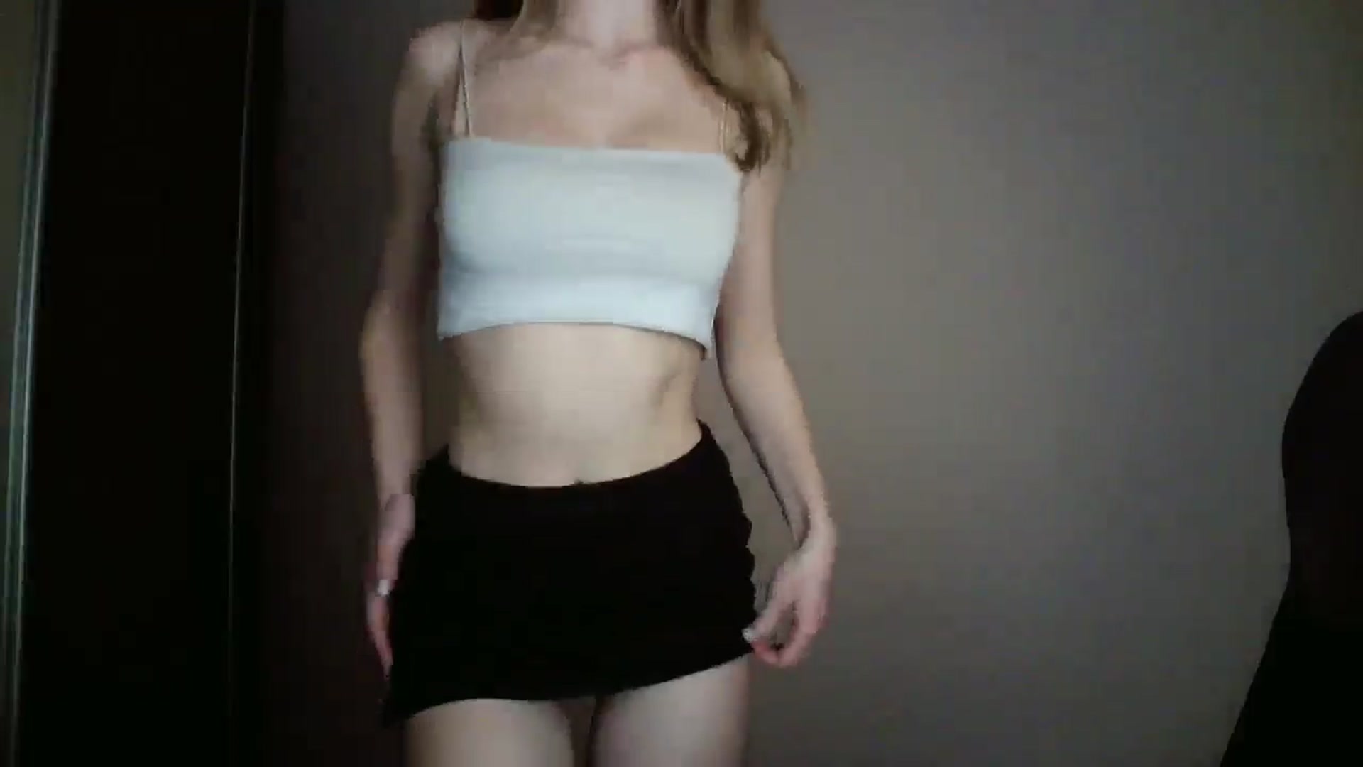 Gallery image thumbnail from MaryyCo's myfreecams stream on, 03/24/2025, 15:46 image 13 of 20