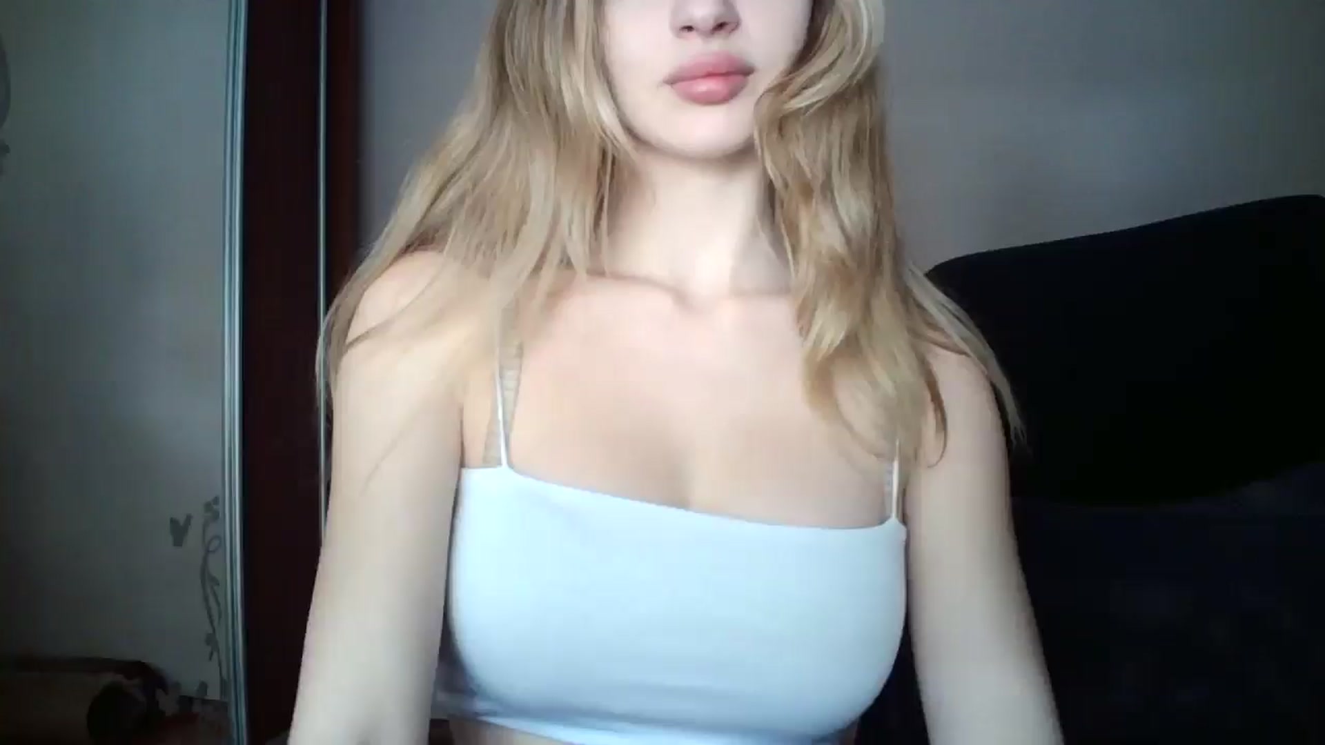 Gallery image thumbnail from MaryyCo's myfreecams stream on, 04/06/2025, 13:16 image 14 of 20