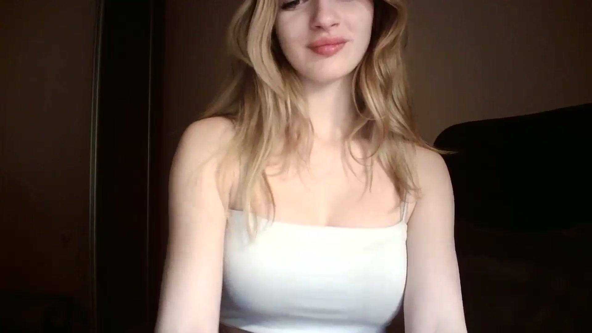 Gallery image thumbnail from MaryyCo's myfreecams stream on, 04/07/2025, 18:00 image 11 of 20