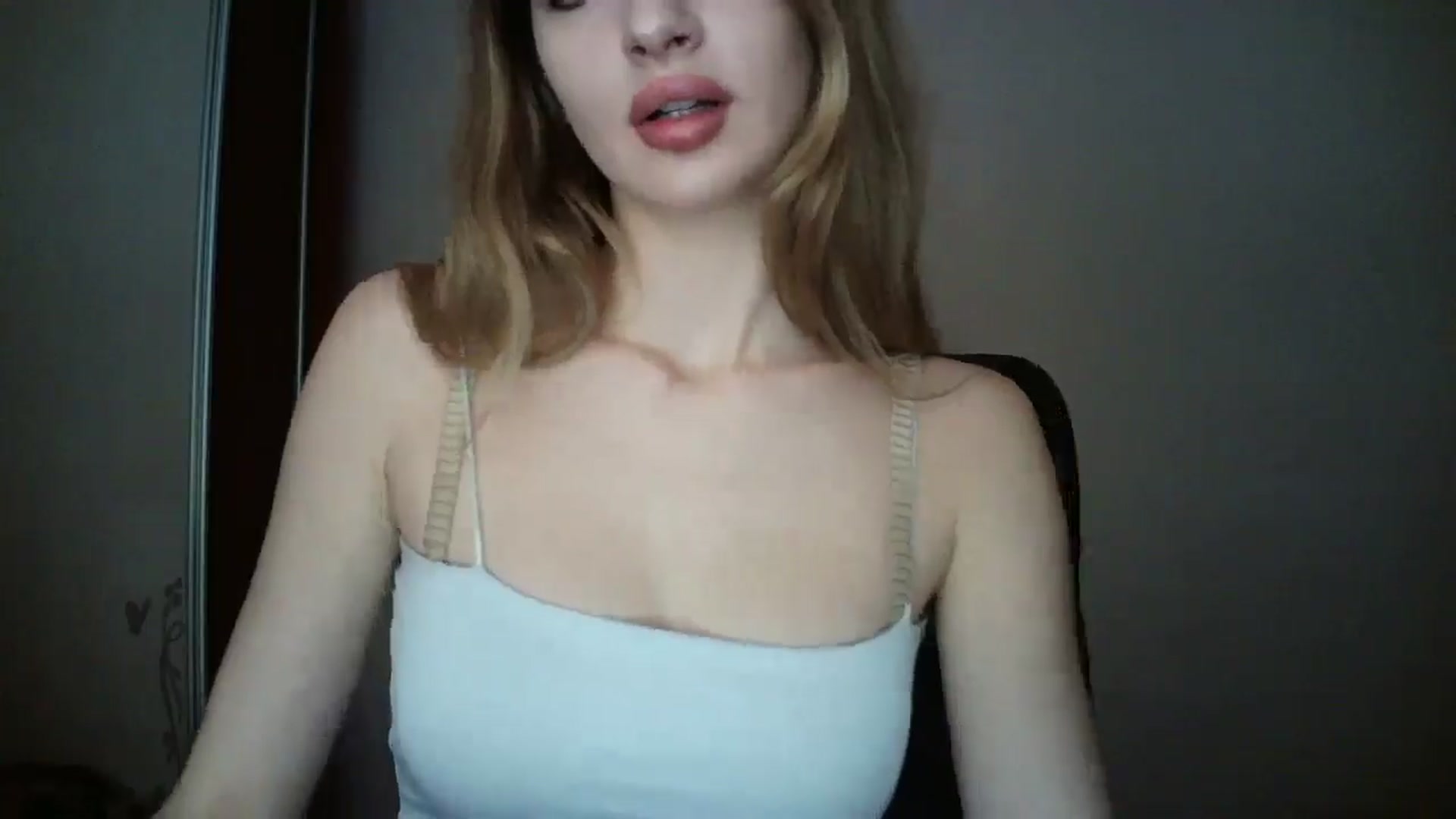 Gallery image thumbnail from MaryyCo's myfreecams stream on, 04/12/2025, 08:35 image 9 of 20