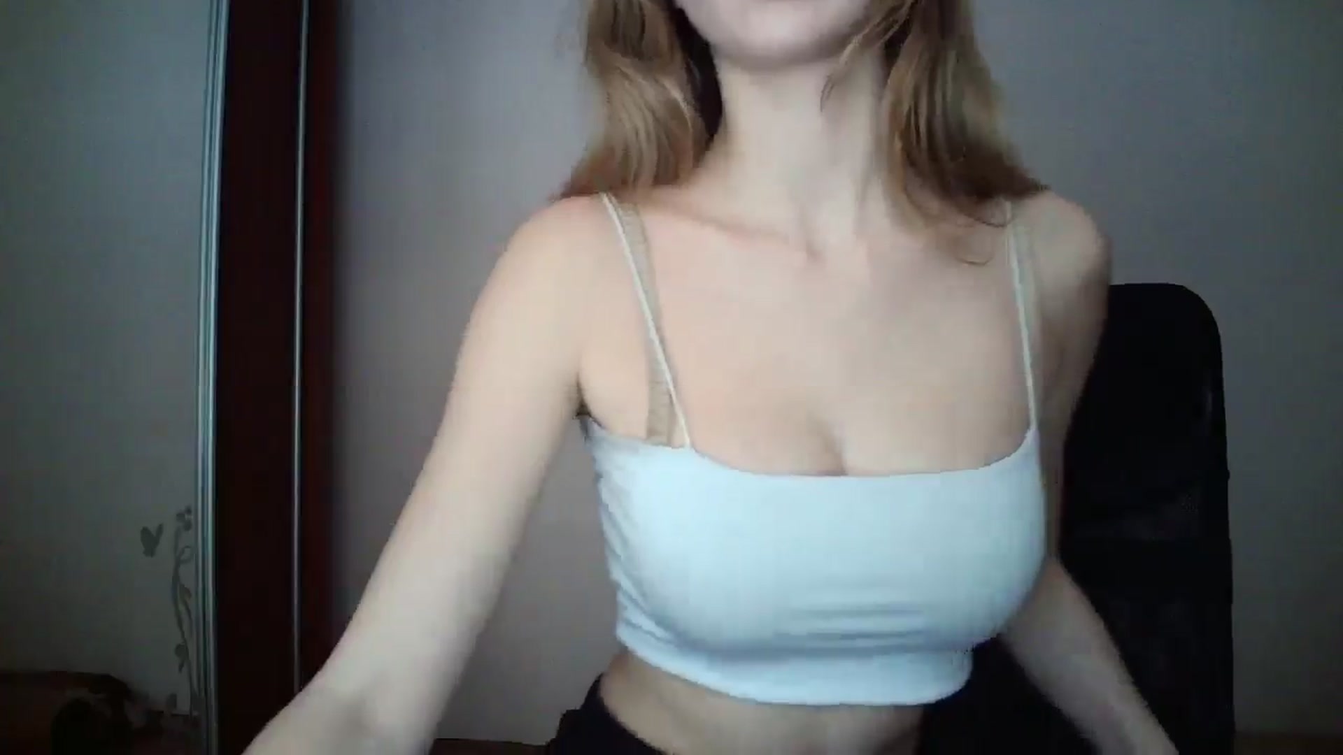 Gallery image thumbnail from MaryyCo's myfreecams stream on, 04/12/2025, 11:13 image 9 of 20