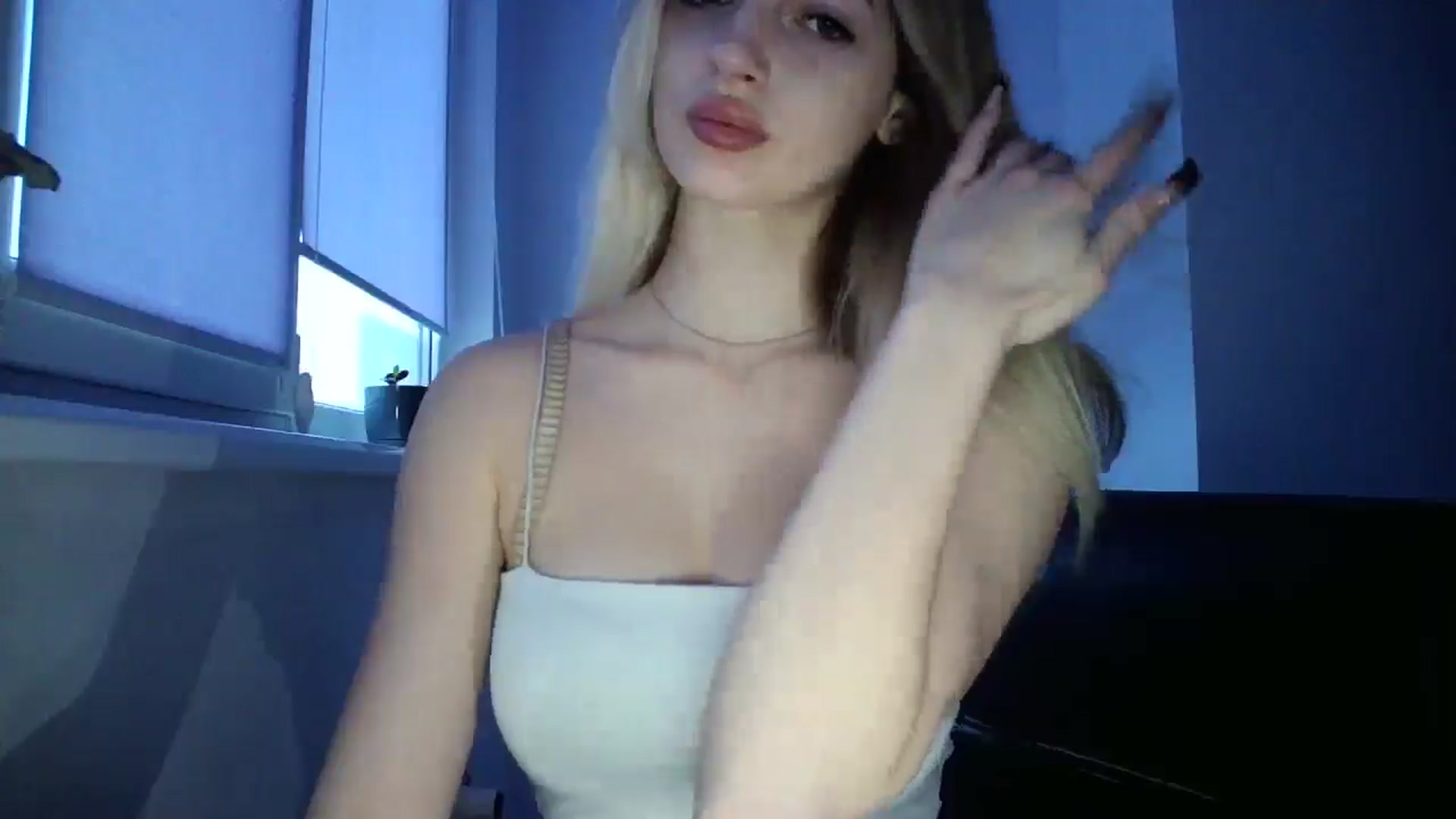Gallery image thumbnail from MaryyCo's myfreecams stream on, 05/09/2025, 17:11 image 13 of 20
