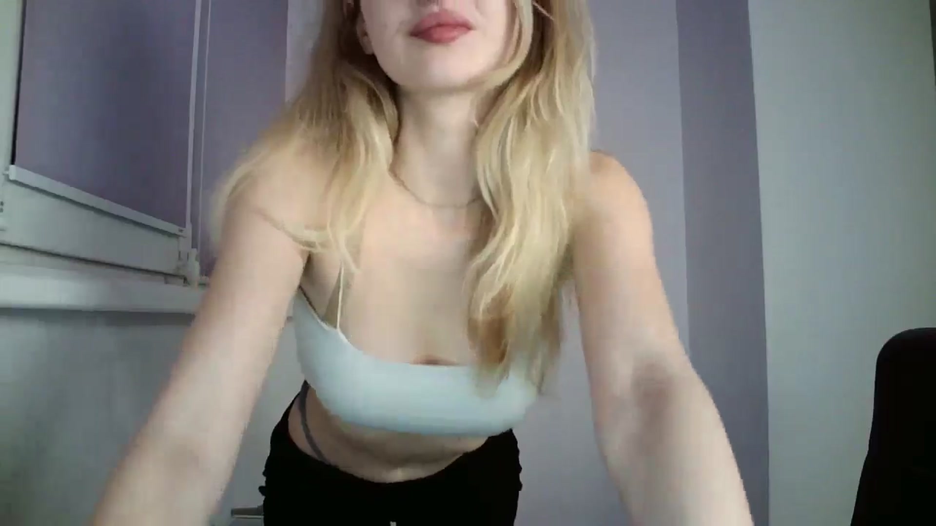 Gallery image thumbnail from MaryyCo's myfreecams stream on, 05/17/2025, 20:21 image 20 of 20