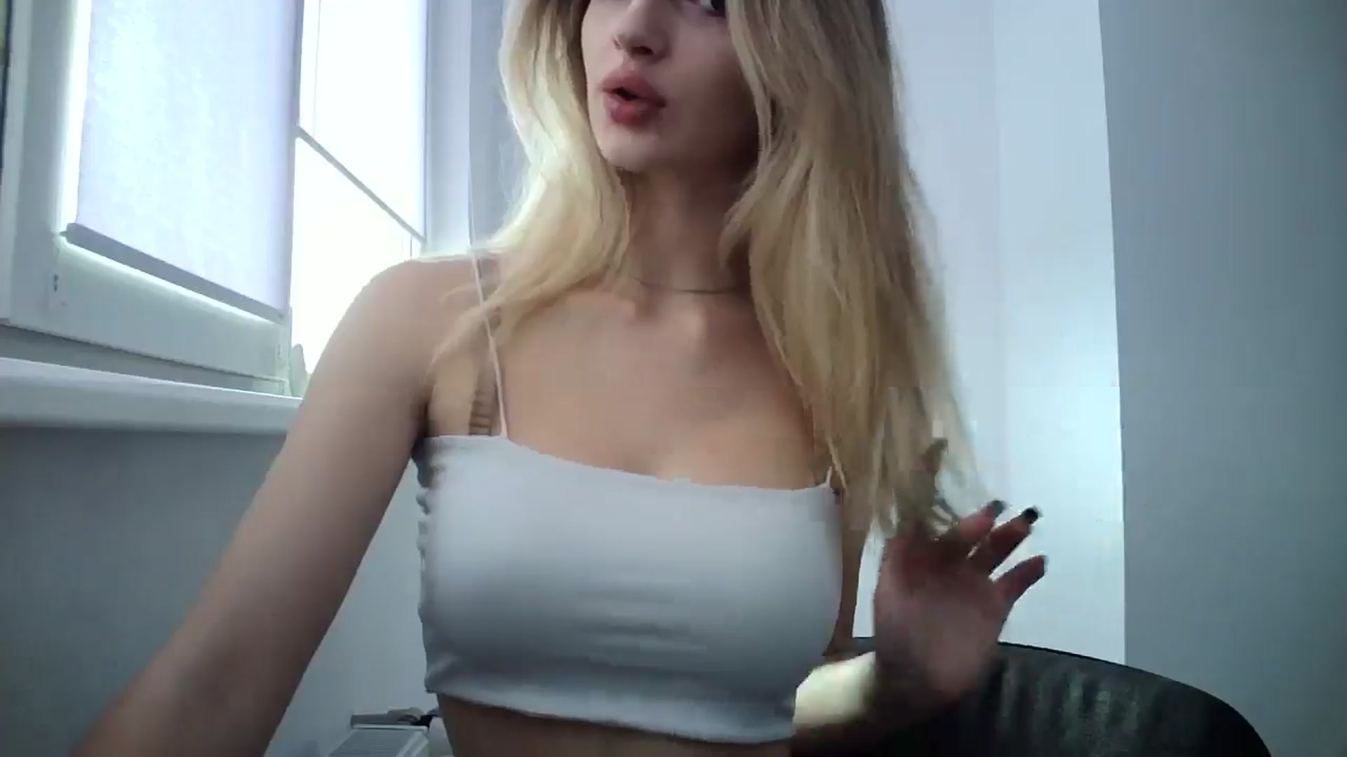 Gallery image thumbnail from MaryyCo's myfreecams stream on, 05/27/2025, 14:30 image 11 of 20