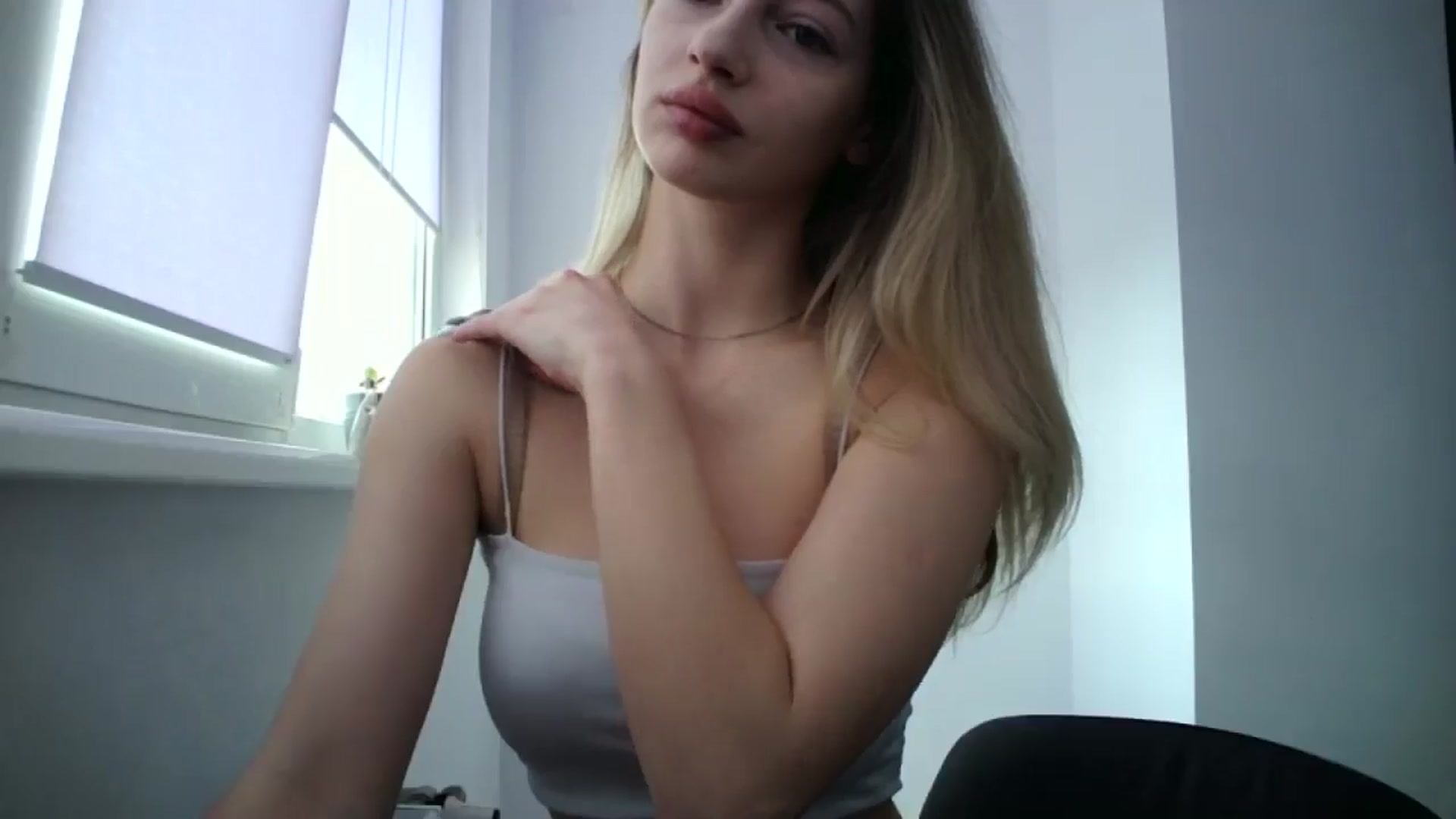 Gallery image thumbnail from MaryyCo's myfreecams stream on, 05/28/2025, 11:42 image 16 of 20