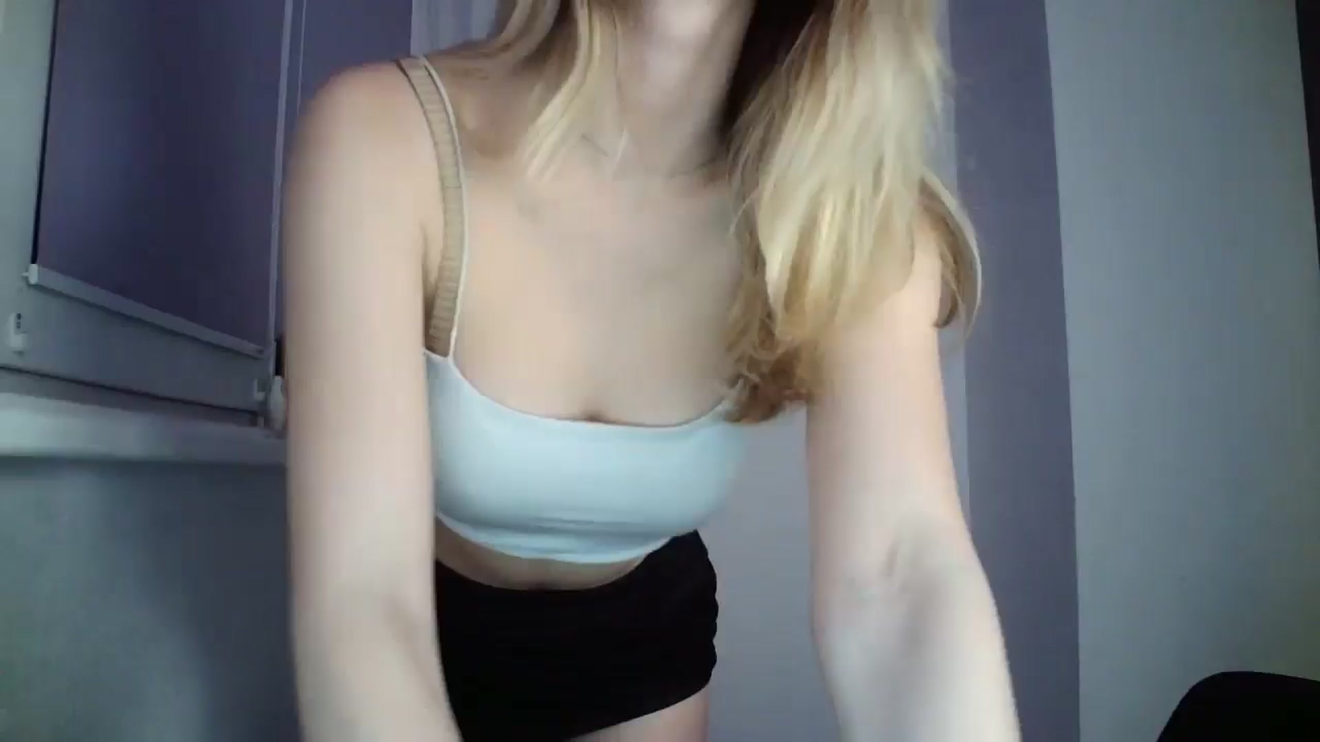 Gallery image thumbnail from MaryyCo's myfreecams stream on, 06/01/2025, 24:36 image 8 of 20