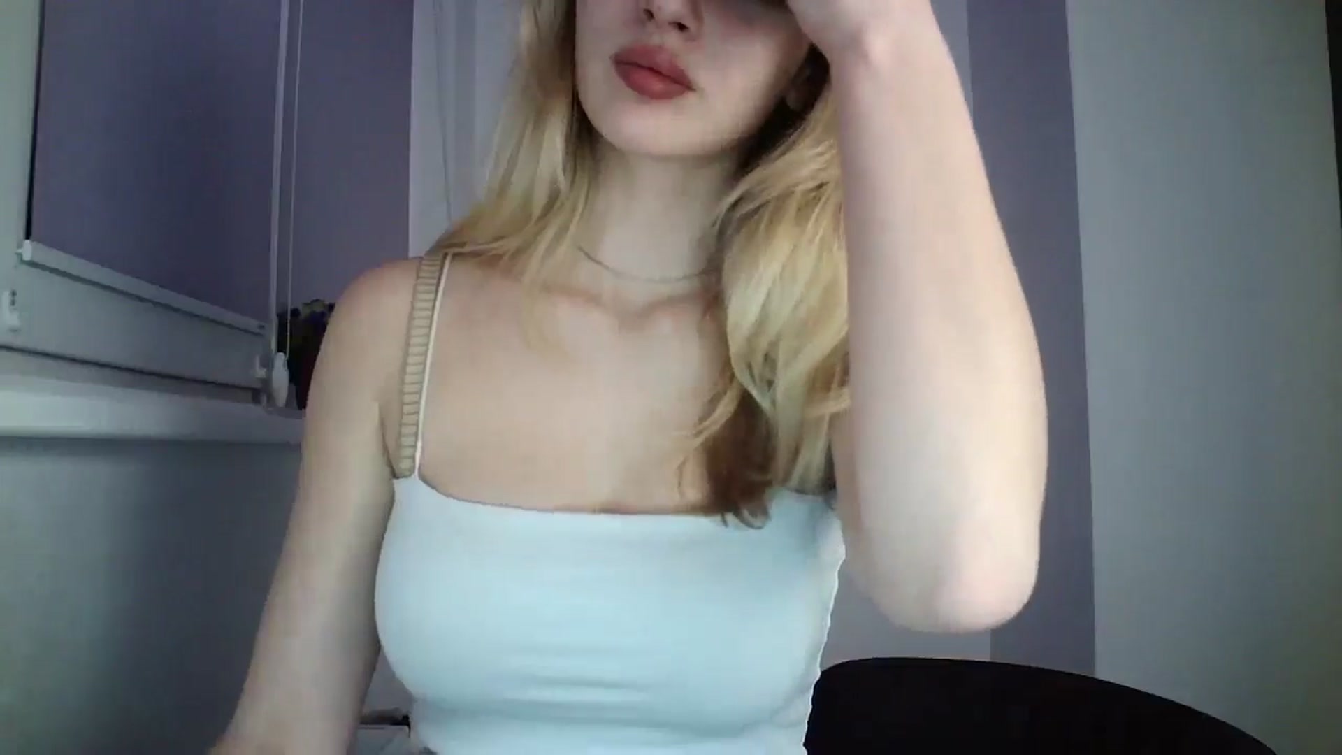 Gallery image thumbnail from MaryyCo's myfreecams stream on, 06/01/2025, 24:36 image 4 of 20