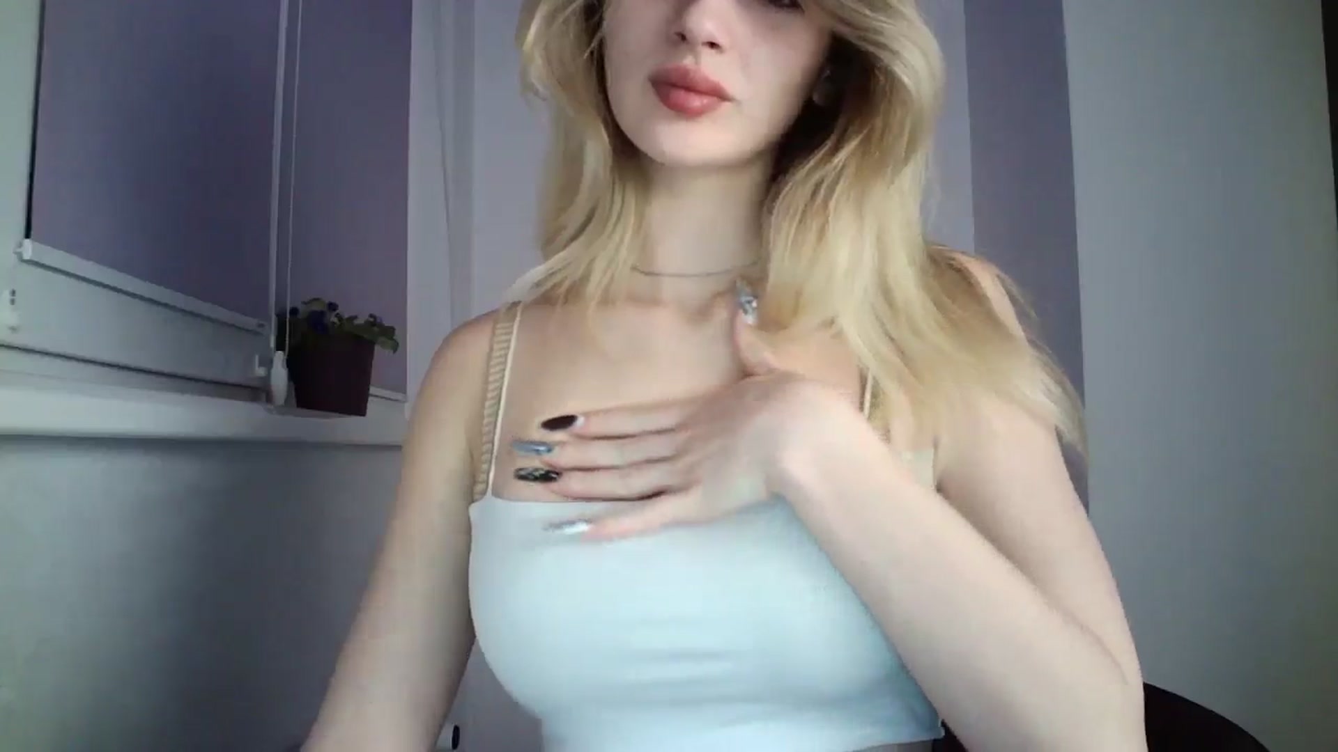 Gallery image thumbnail from MaryyCo's myfreecams stream on, 06/01/2025, 24:36 image 5 of 20