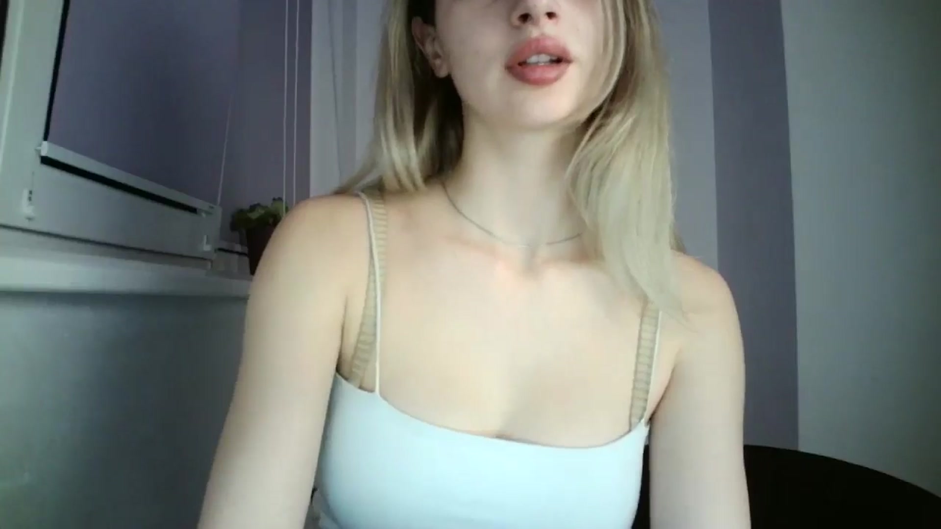 Gallery image thumbnail from MaryyCo's myfreecams stream on, 06/03/2025, 18:42 image 17 of 20