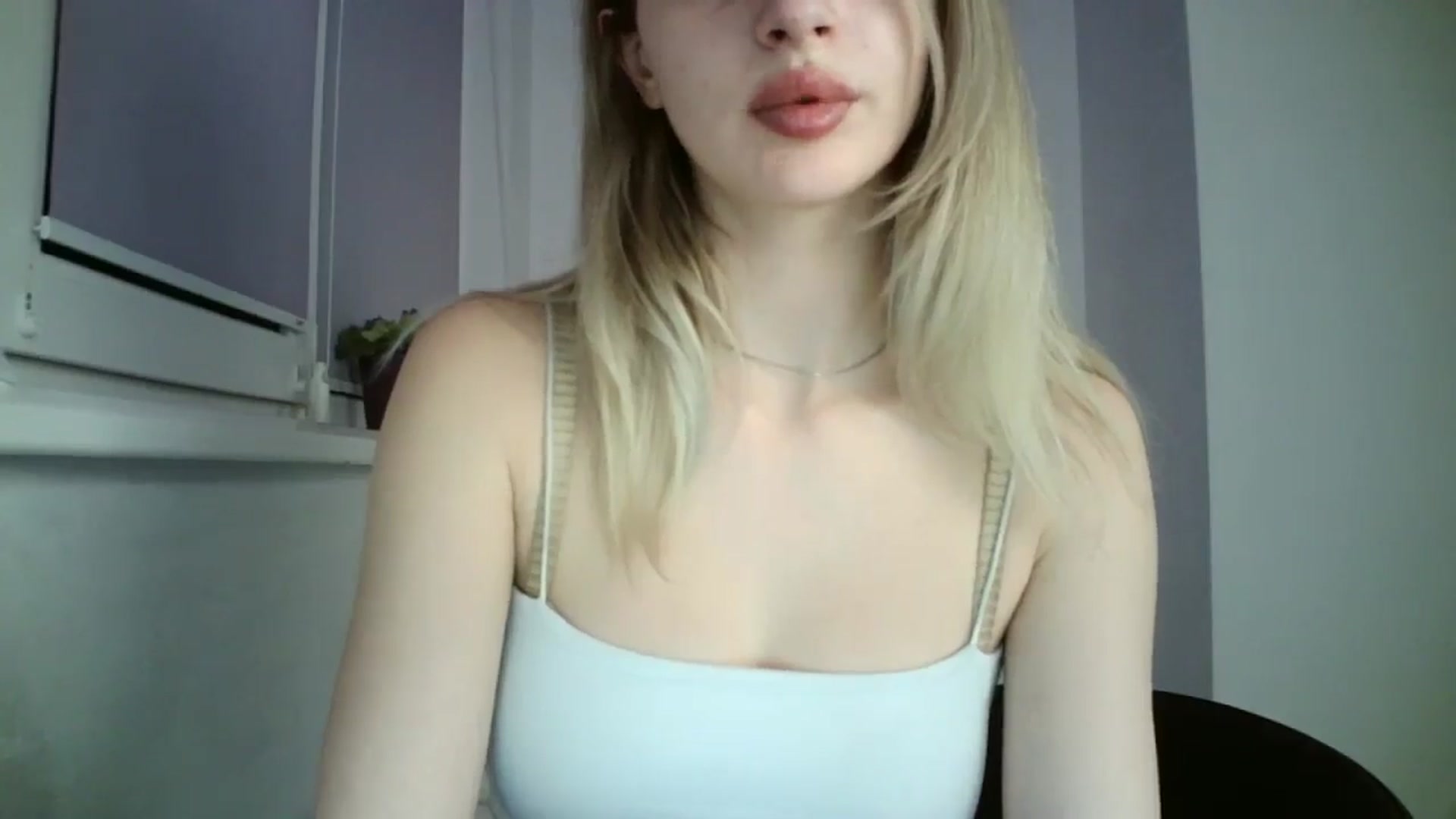 Gallery image thumbnail from MaryyCo's myfreecams stream on, 06/03/2025, 20:12 image 16 of 20
