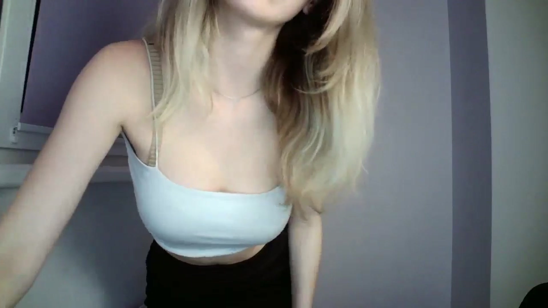Gallery image thumbnail from MaryyCo's myfreecams stream on, 06/05/2025, 23:57 image 18 of 20