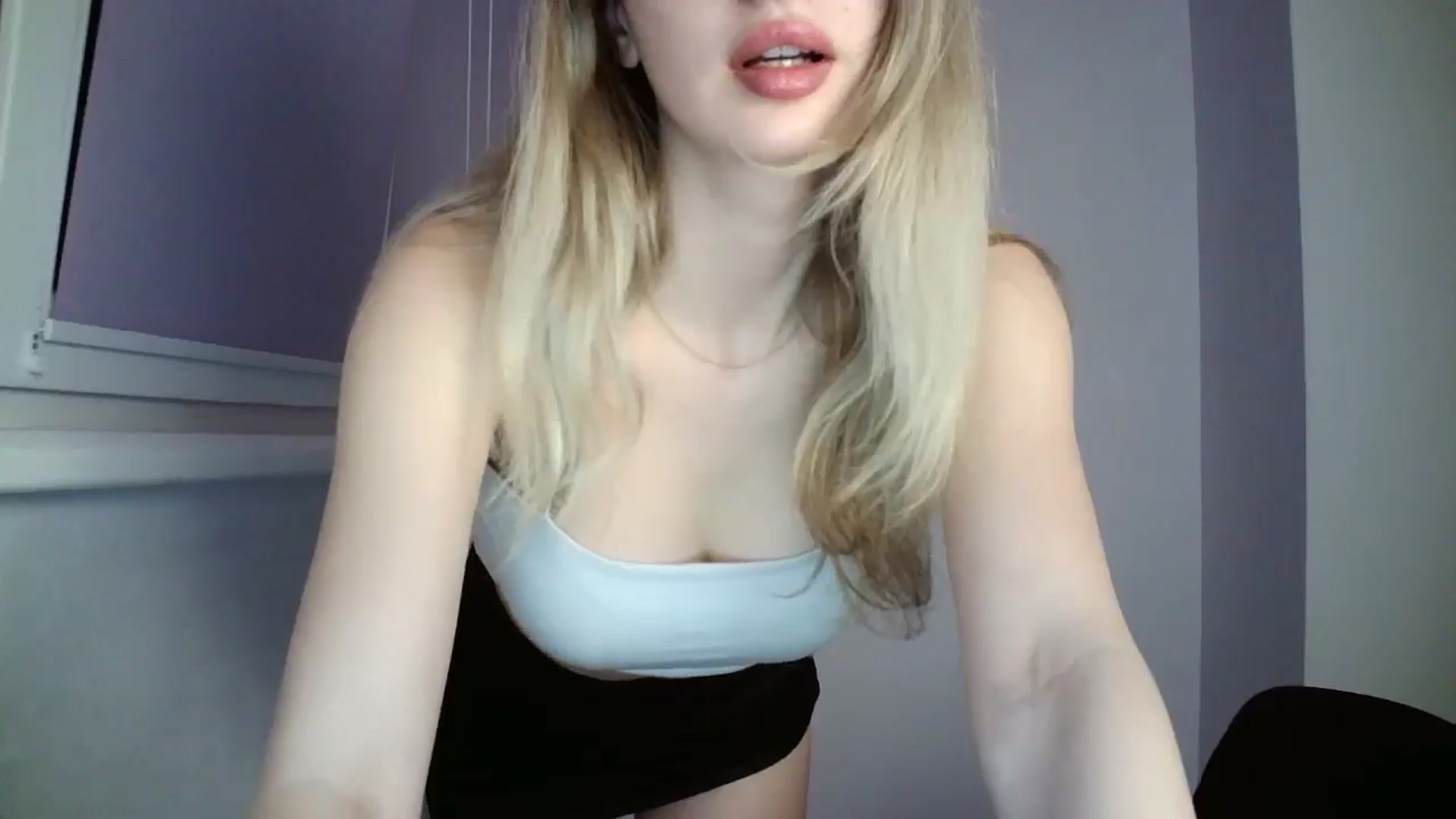 Gallery image thumbnail from MaryyCo's myfreecams stream on, 06/05/2025, 23:57 image 7 of 20