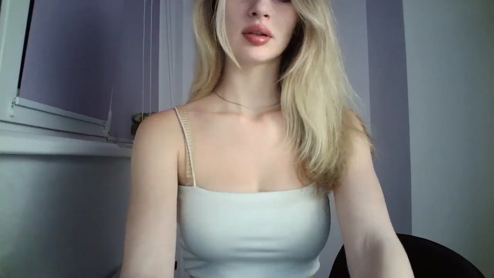 Gallery image thumbnail from MaryyCo's myfreecams stream on, 06/17/2025, 21:36 image 18 of 20
